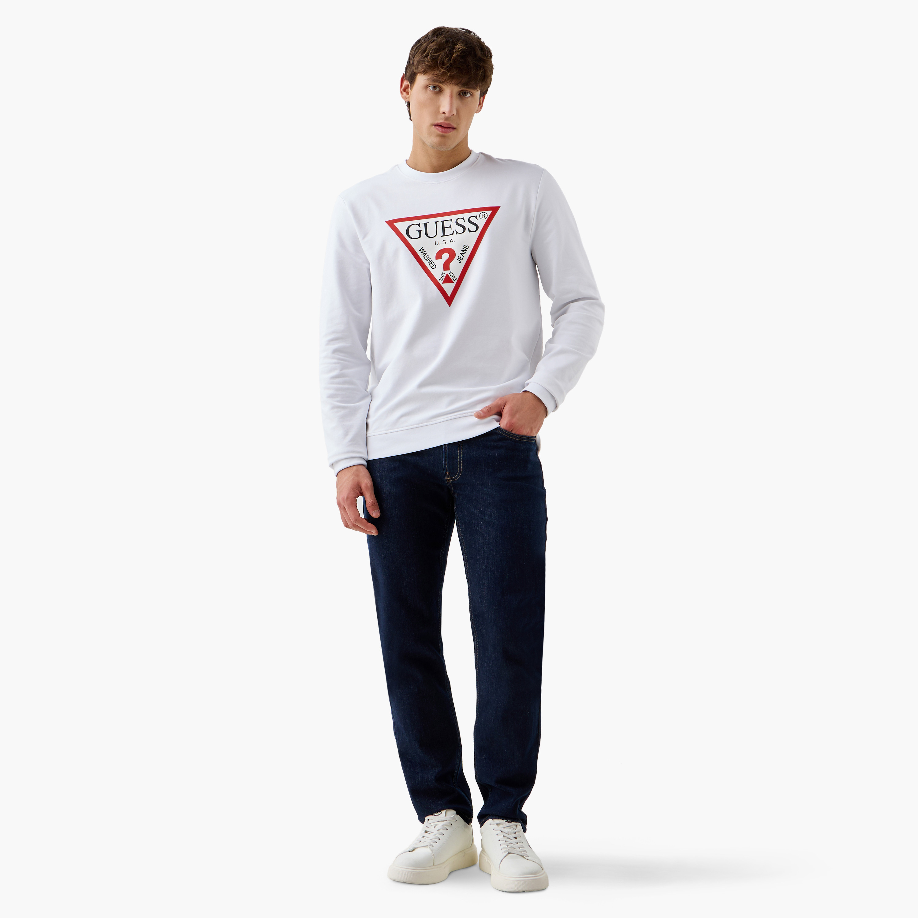 سويت شيرت بأكمام طويلة وطبعات شعار من جيس-men-winterwear-hoodiesandsweatshirts-image-2