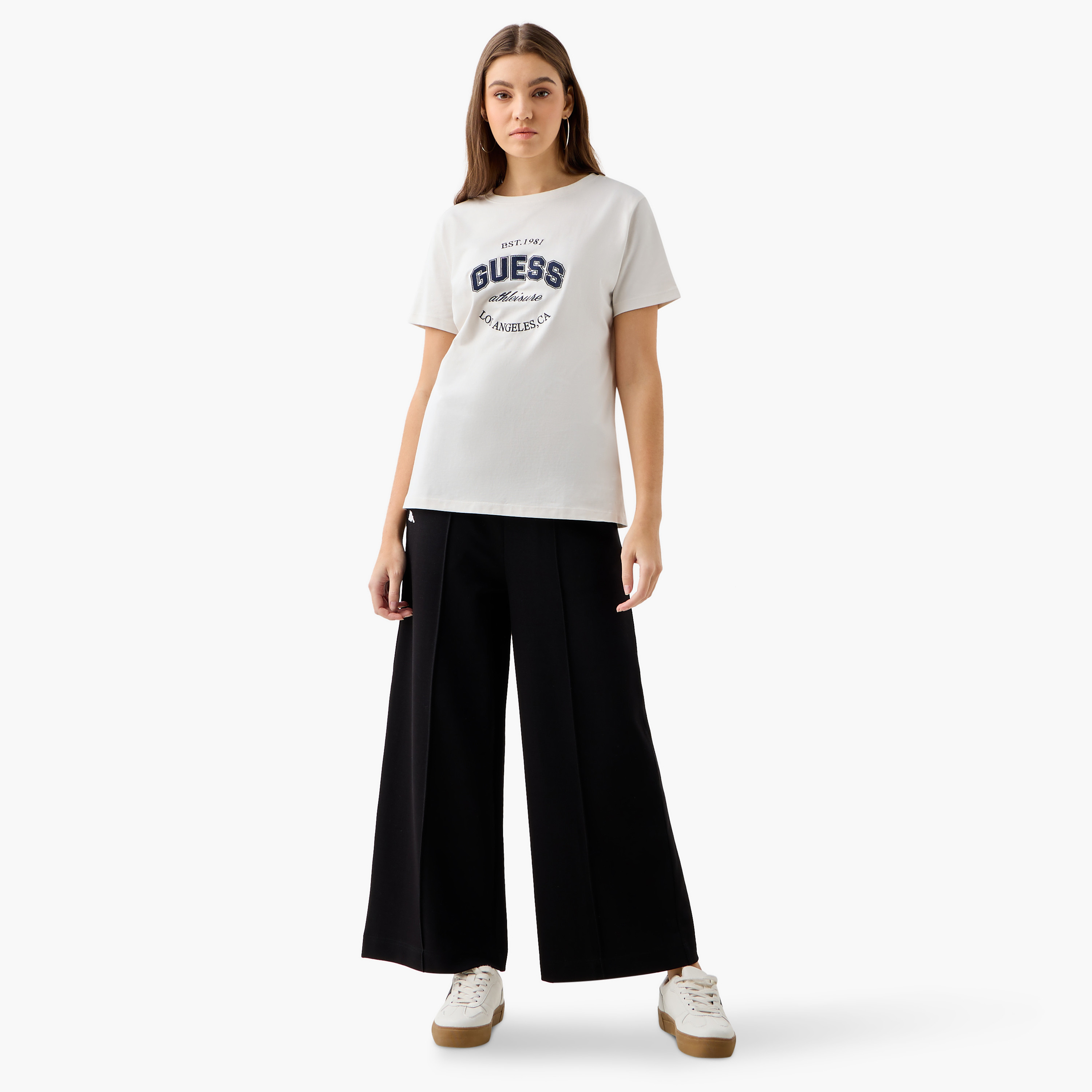 Guess Logo Print Round Neck T-shirt with Short Sleeves-women-clothing-tshirts-image-2