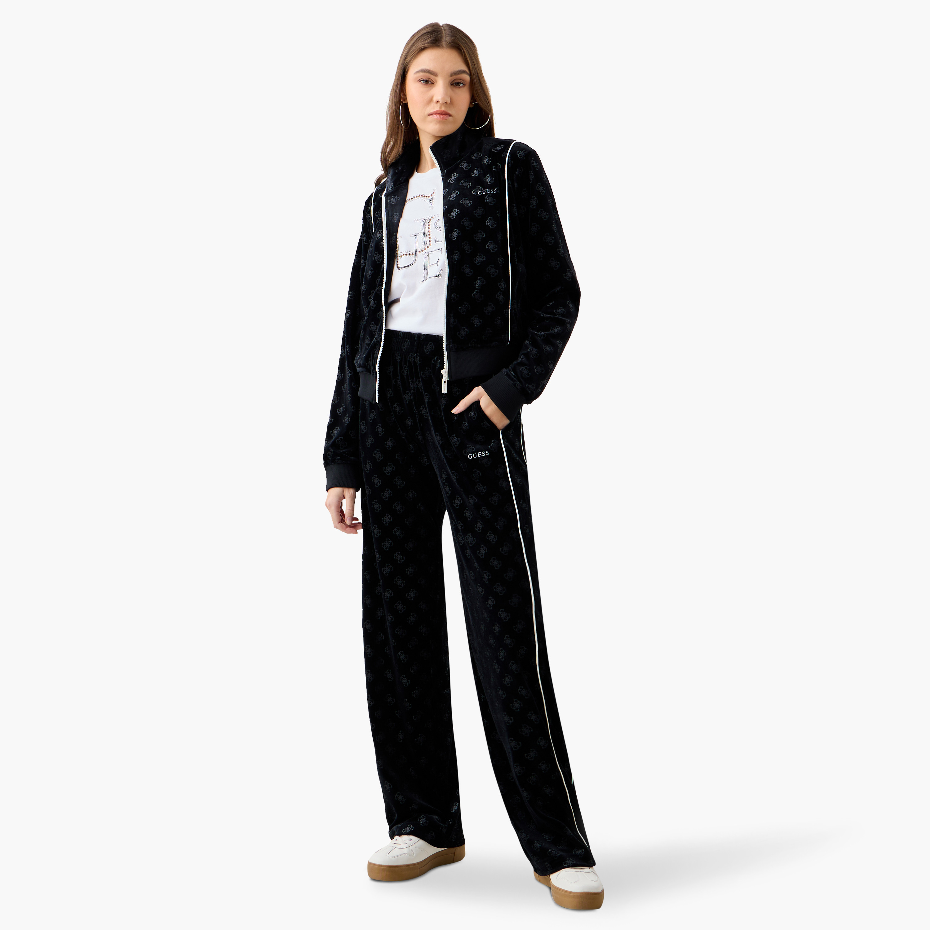 جاكيت بسحّاب إغلاق وتفاصيل مونوغرام وياقة عالية من جيس-women-winterwear-coatsandjackets-jackets-image-2