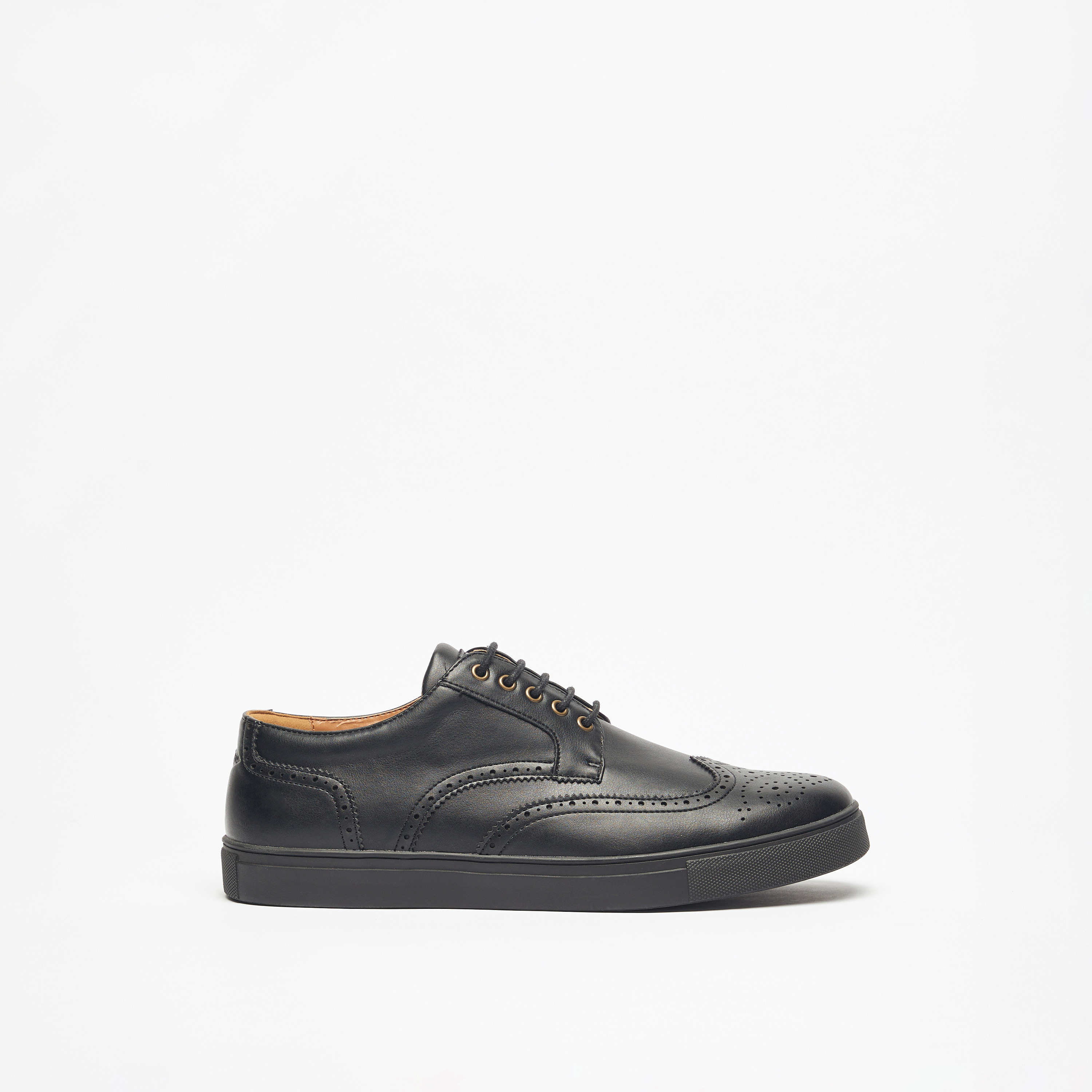 Lee cooper oxford shoes with sale broguing