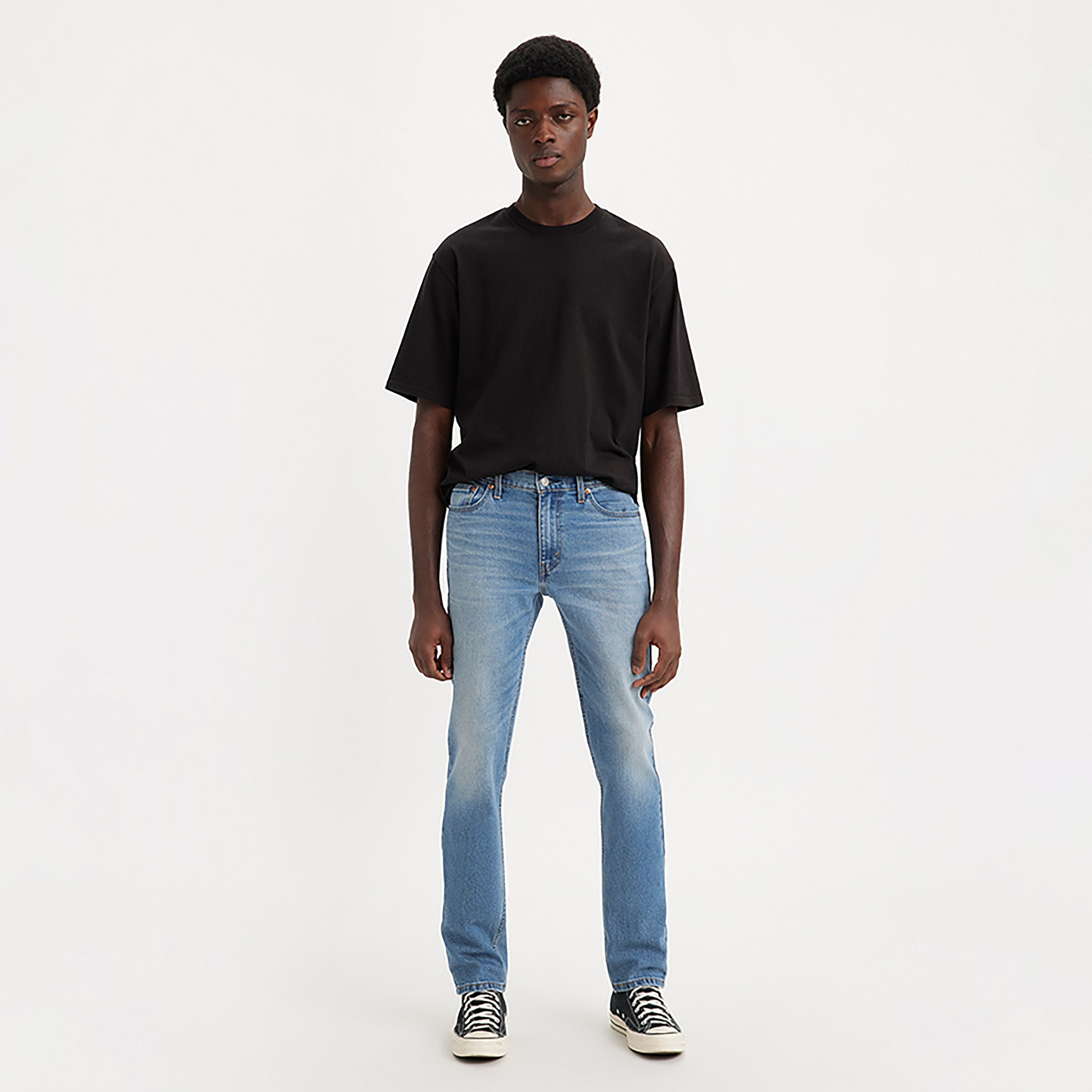 بنطلون جينز 511 بقصة ضيقة بلون إنديجو متوسط للرجال بخمسة جيوب من ليفايس-men-clothing-bottoms-jeans-image-2