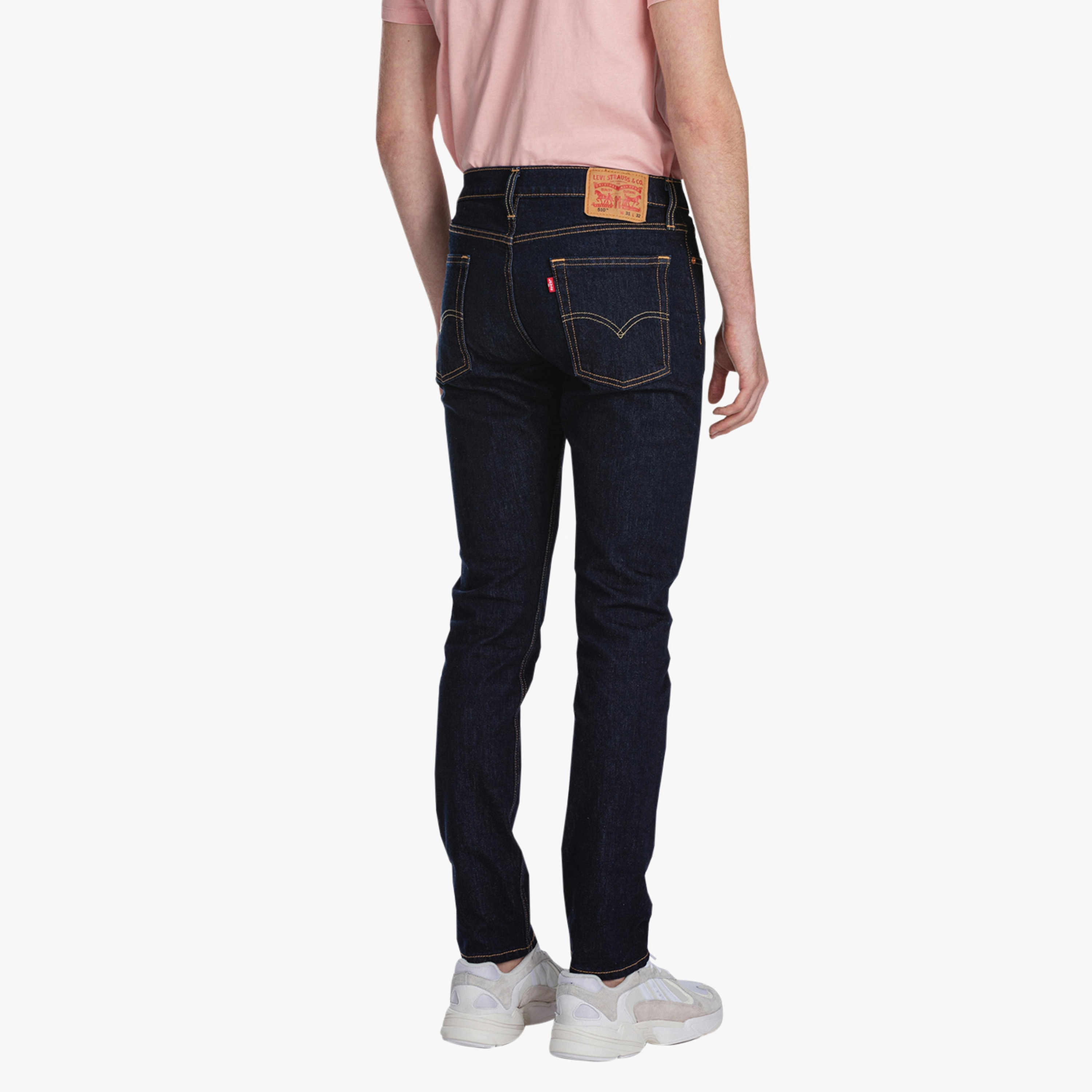 بنطال جينز من ليفايز 510 ذو قصة سكيني وجيب متوسط الارتفاع-men-clothing-bottoms-jeans-image-3
