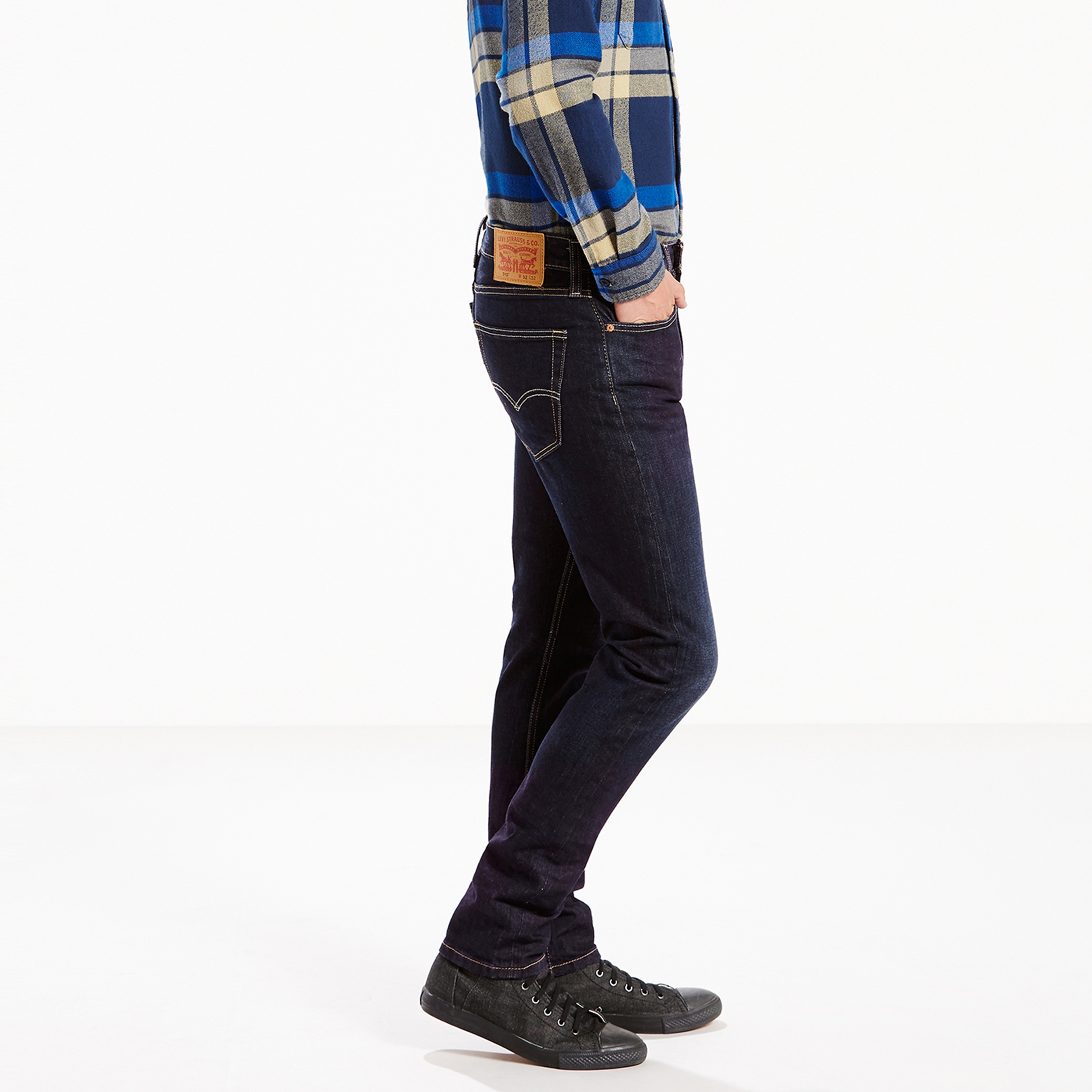 ليفايز - بنطال جينز خصر منخفض تصميم سكيني- أزرق-men-clothing-bottoms-jeans-image-3