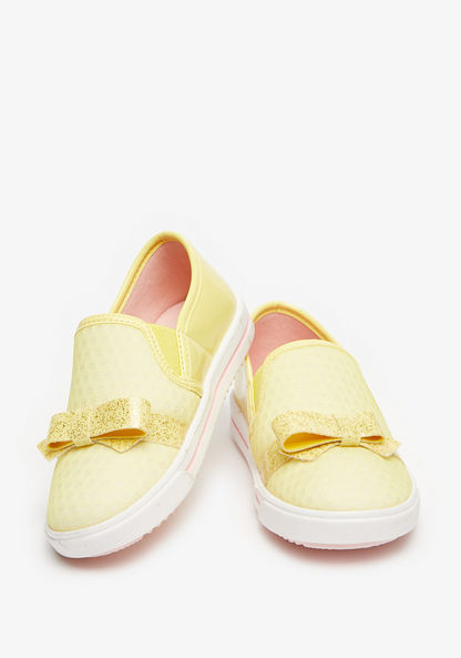 Kidy Bow Accented Slip-On Shoes-Girl%27s Casual Shoes-image-3