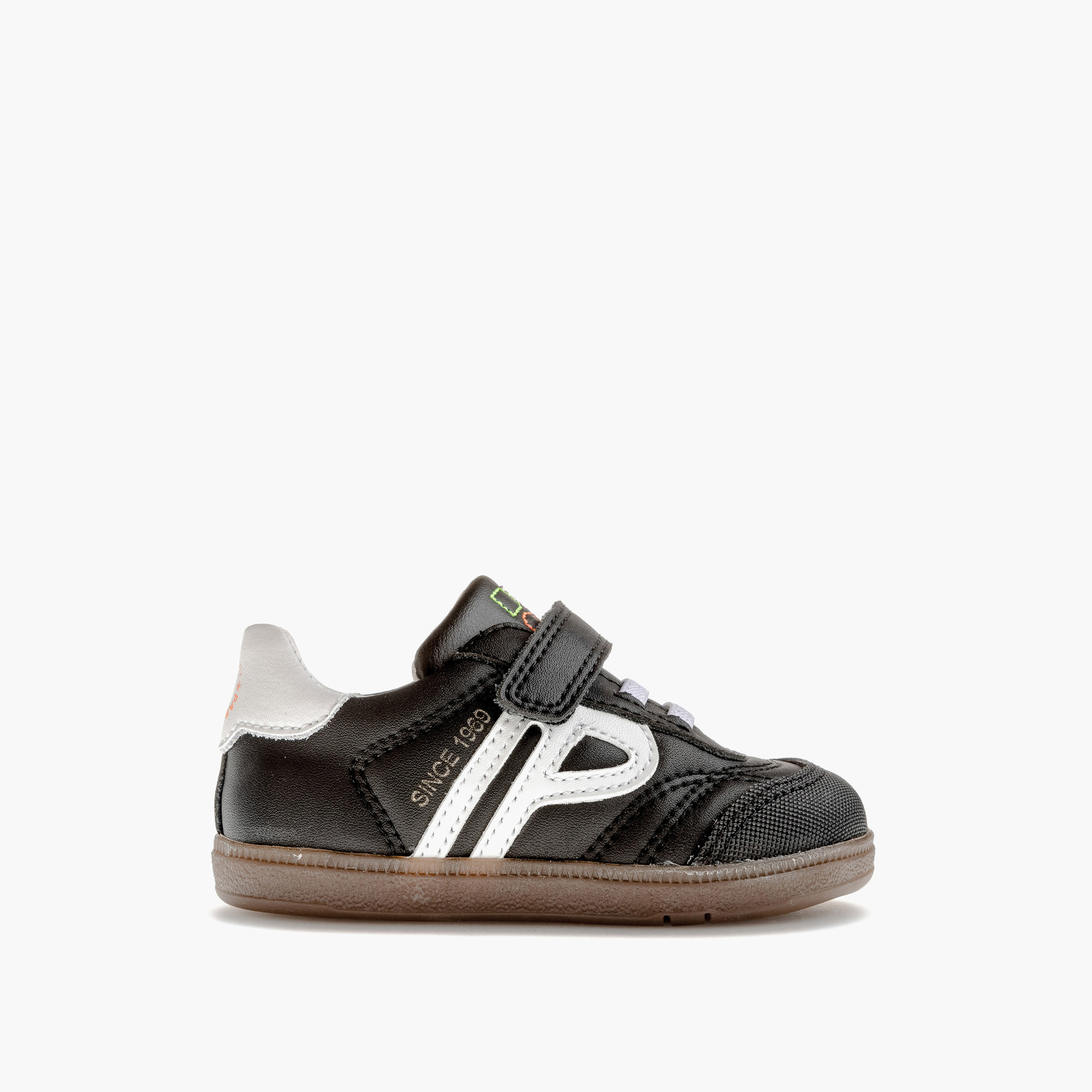حذاء سنيكرز بشريط إغلاق لاصق للأولاد من بابلوسكي - 062310-boys-shoes-sneakers-image-2