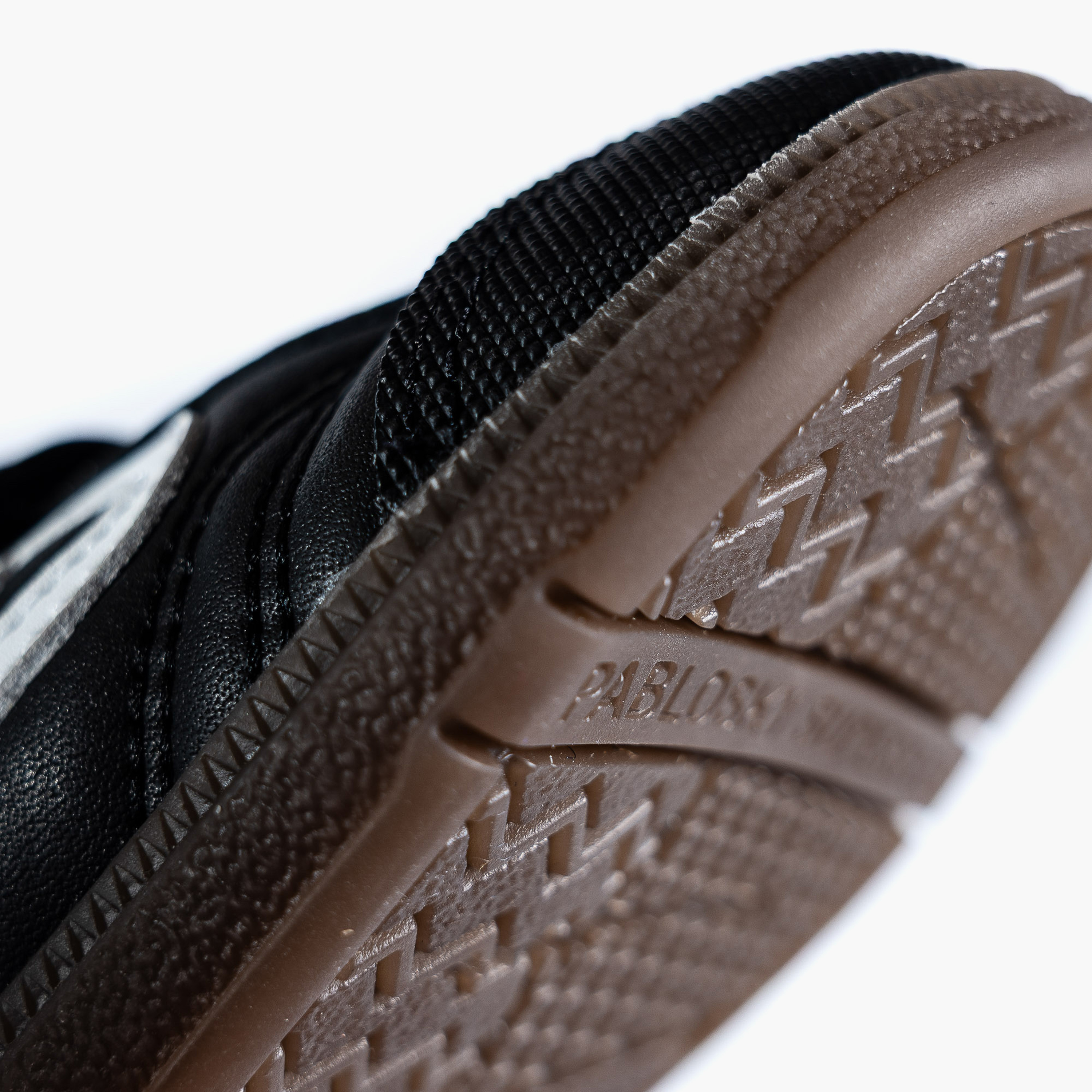 حذاء سنيكرز بشريط إغلاق لاصق للأولاد من بابلوسكي - 062310-boys-shoes-sneakers-image-7