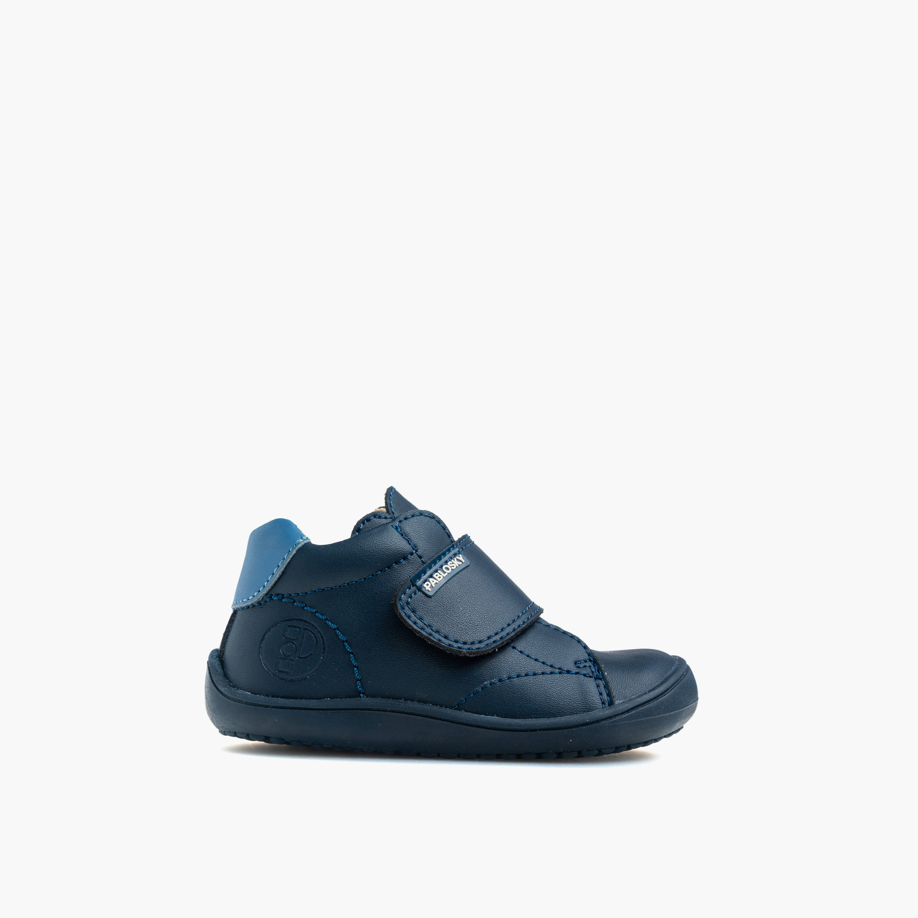 أبوات بشريط إغلاق لاصق وتفاصيل حياكة من بابلوسكي-baby-boys-shoes-closedshoes-image-1