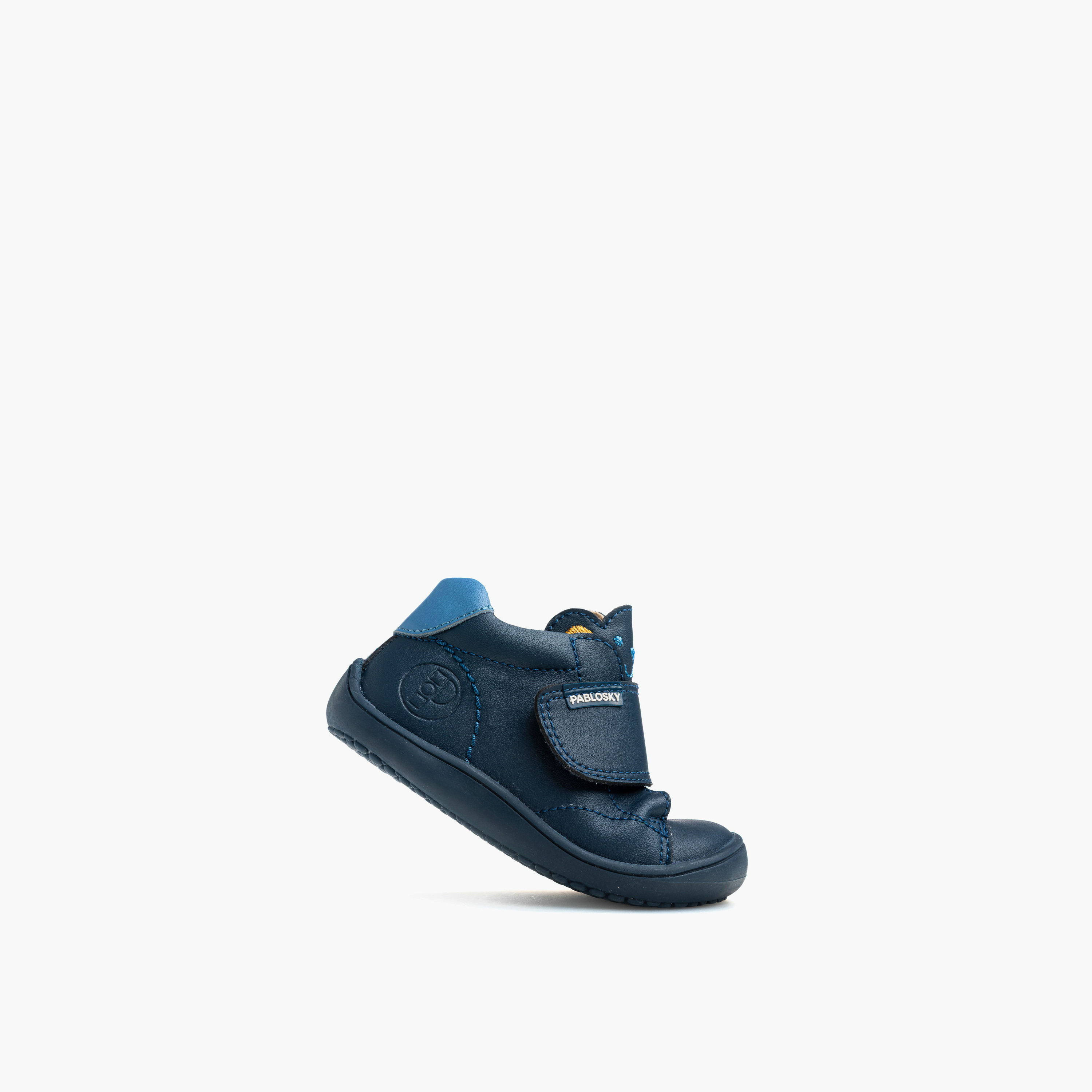 أبوات بشريط إغلاق لاصق وتفاصيل حياكة من بابلوسكي-baby-boys-shoes-closedshoes-image-4