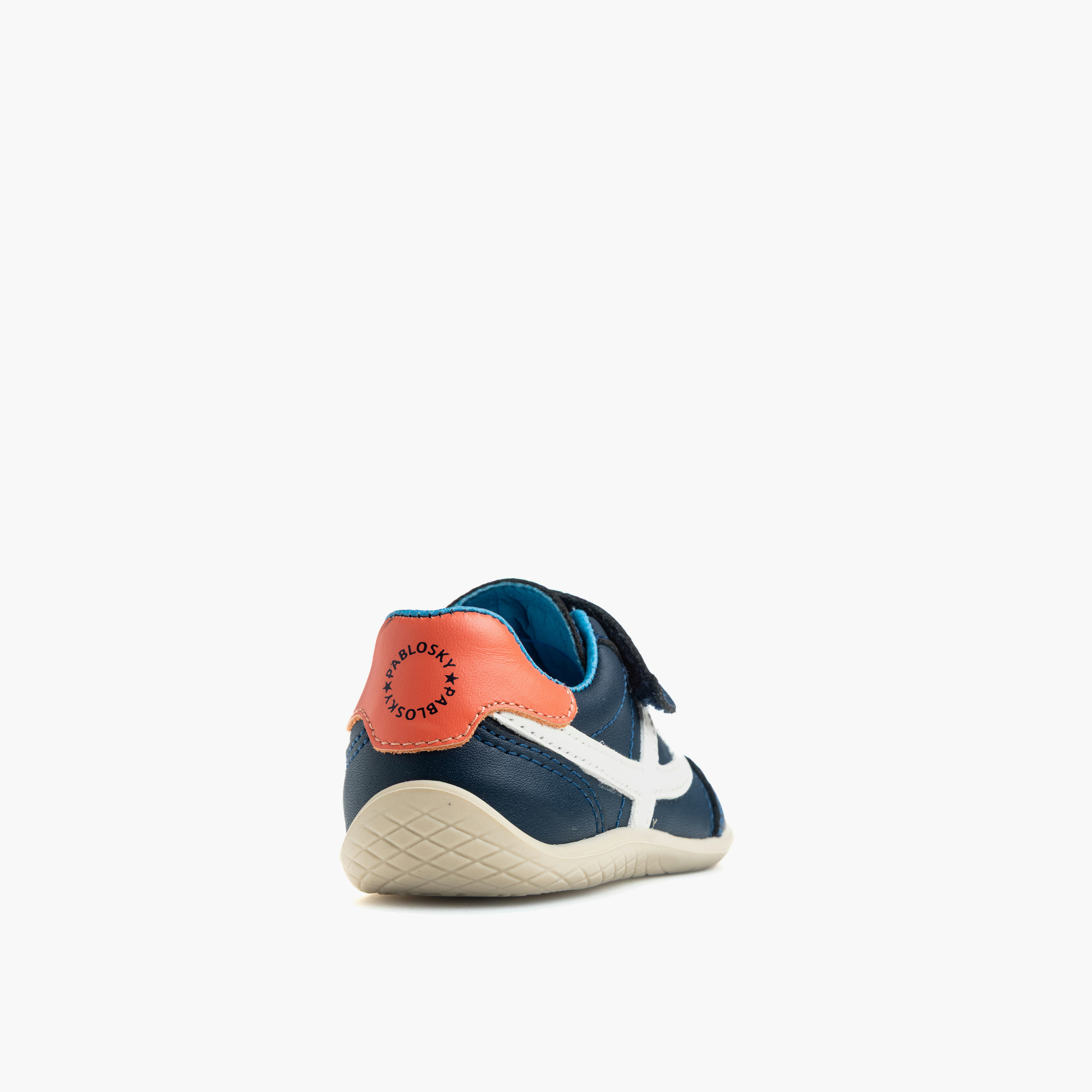 حذاء سنيكرز متعدد التصاميم بشريط إغلاق لاصق للأولاد من بابلوكسي-baby-boys-shoes-closedshoes-image-2