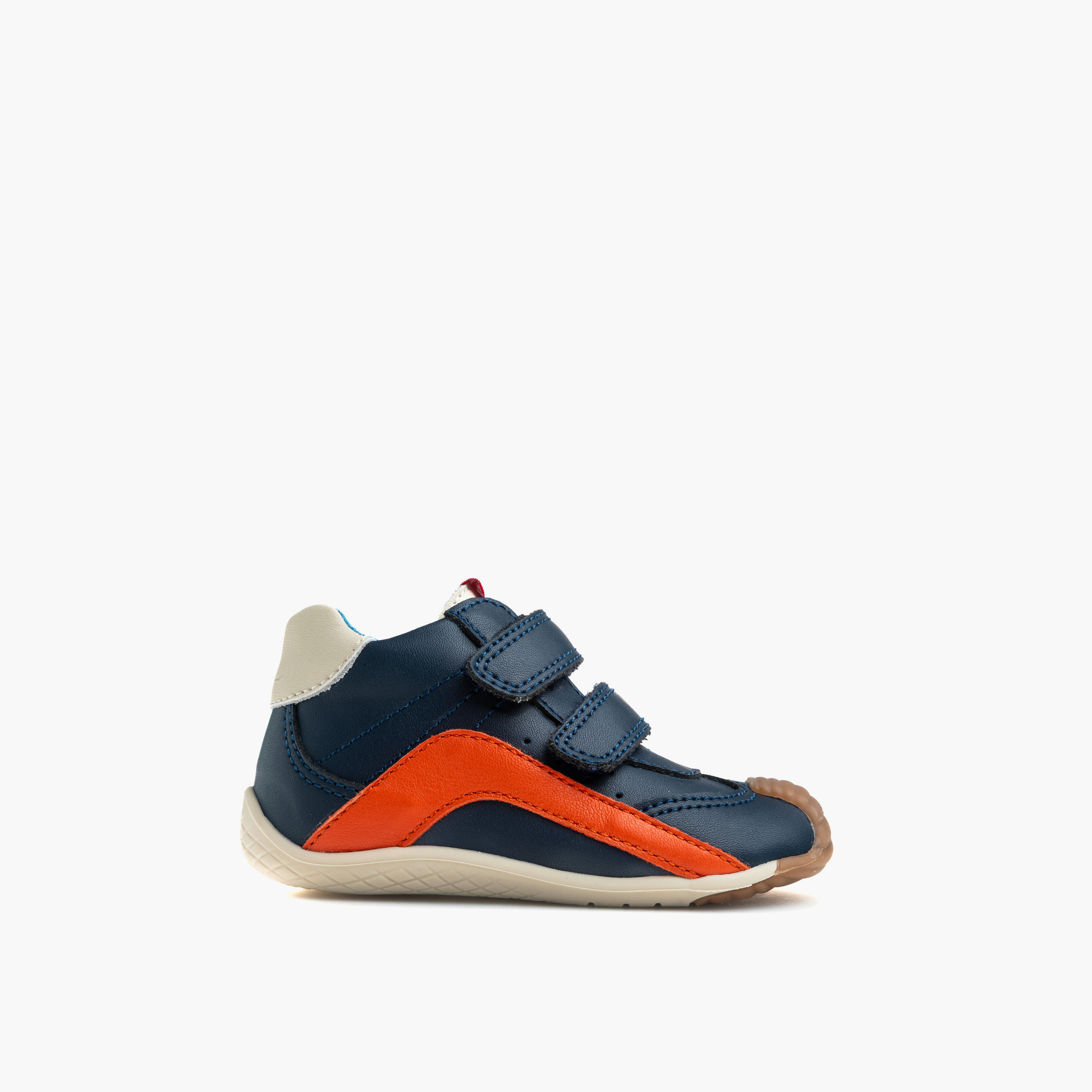 حذاء سنيكرز بشريط إغلاق لاصق للأولاد من بابلوكسي-baby-boys-shoes-closedshoes-image-1
