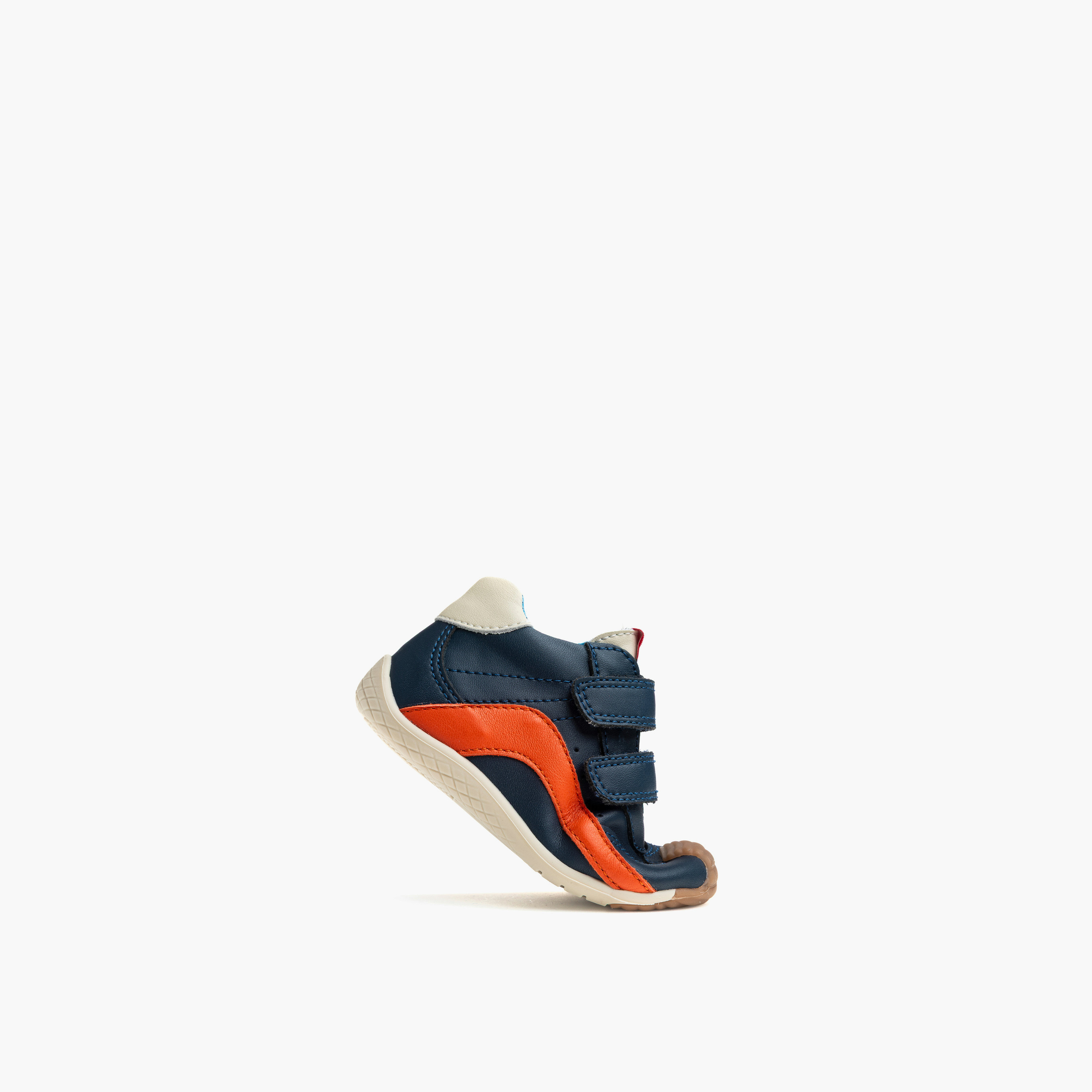 حذاء سنيكرز بشريط إغلاق لاصق للأولاد من بابلوكسي-baby-boys-shoes-closedshoes-image-4