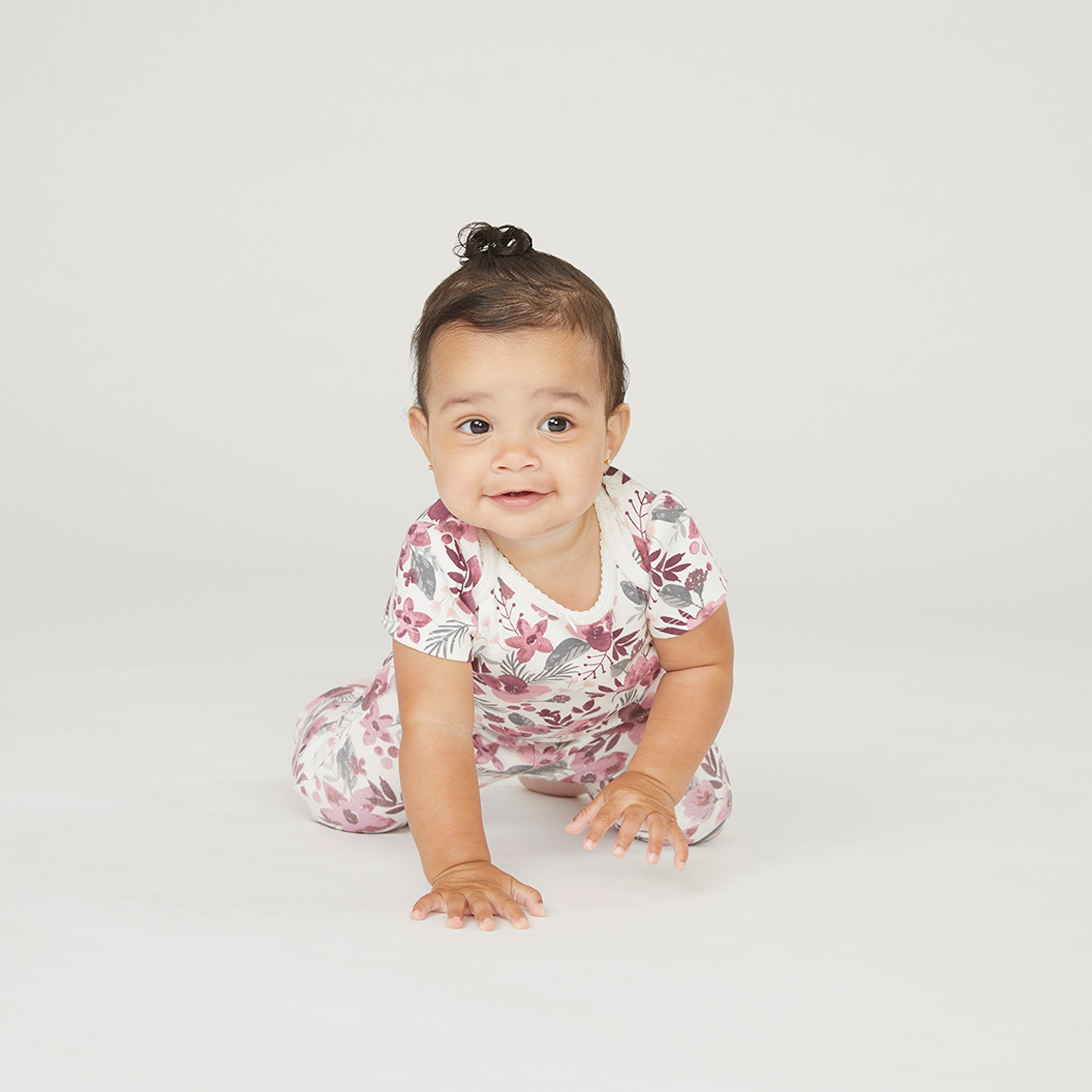 طقم سراويل مطاطية بطبعات، من هاجيز-baby-girls-clothing-bottoms-joggersandtrackpants-image-15