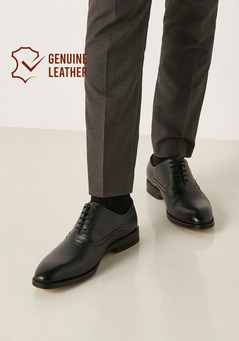 Shop Duchini Men's Solid Leather Lace-Up Oxford Shoes Online | Splash UAE