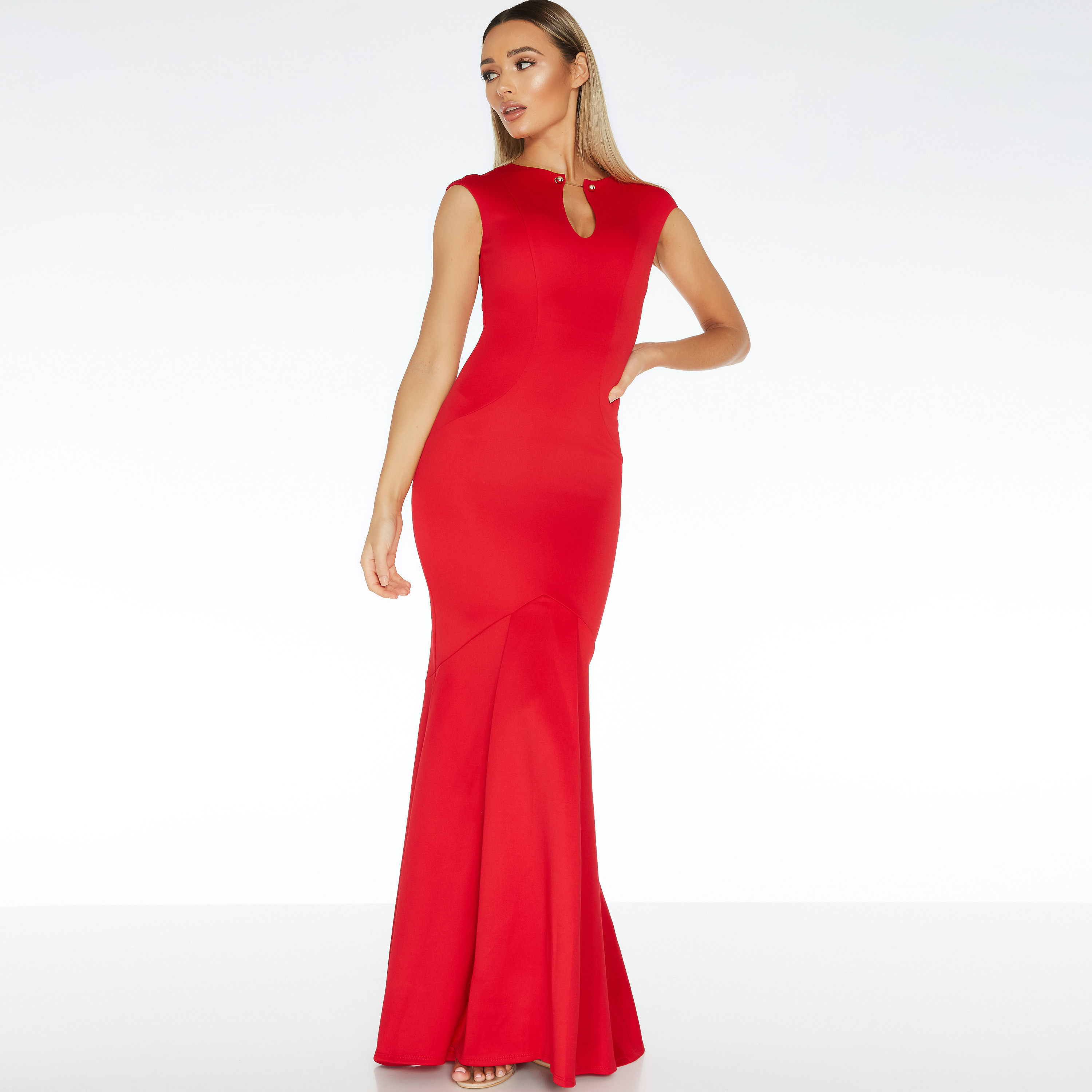 فستان سادة بقصّة ضيّقة دون أكمام بياقة بفتحة عنق من كويز-women-clothing-dresses-image-1