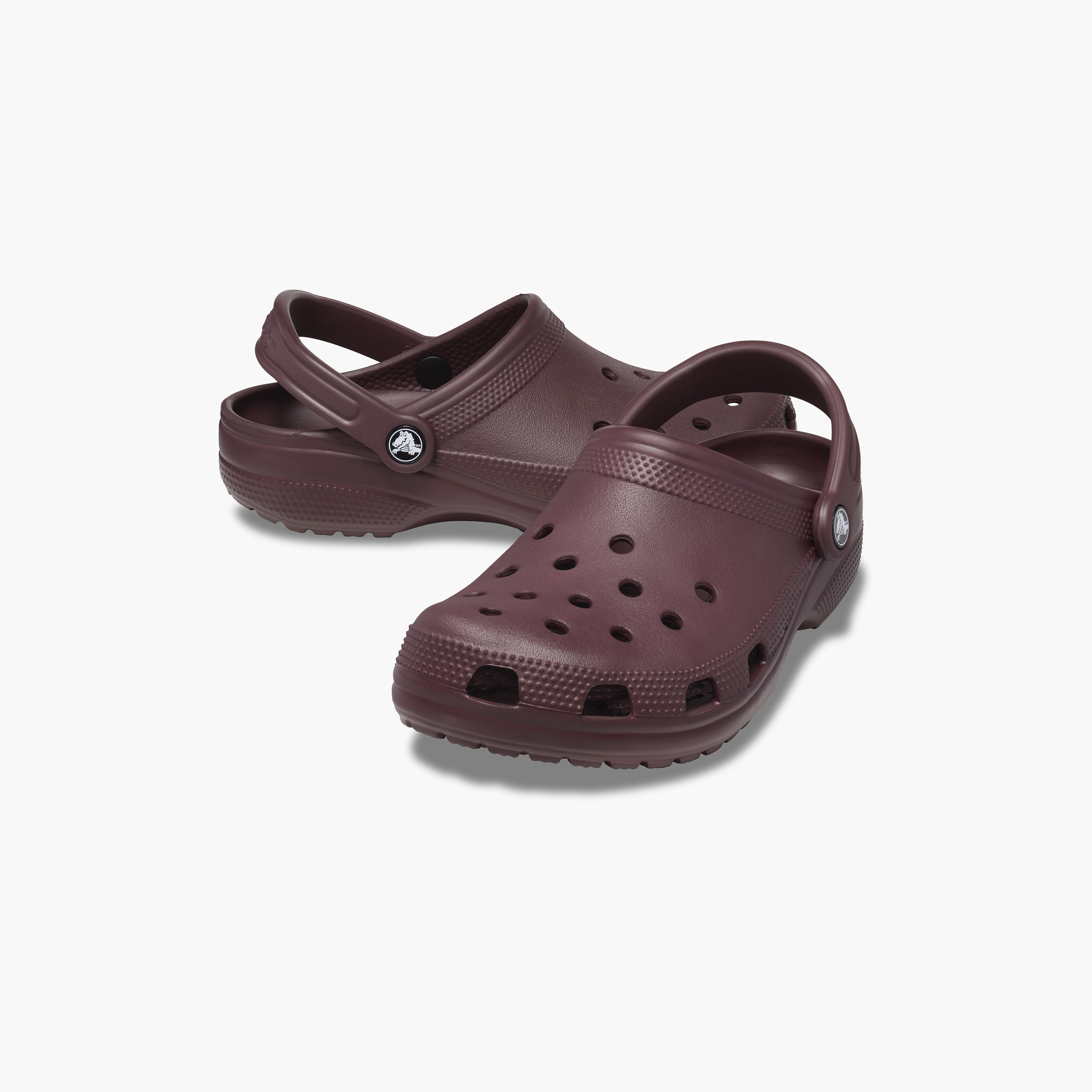 قبقاب كلاسيكي من كروكس للجنسين مزين بفتحات مع حزام خلفي-women-shoes-sandals-flats-image-45