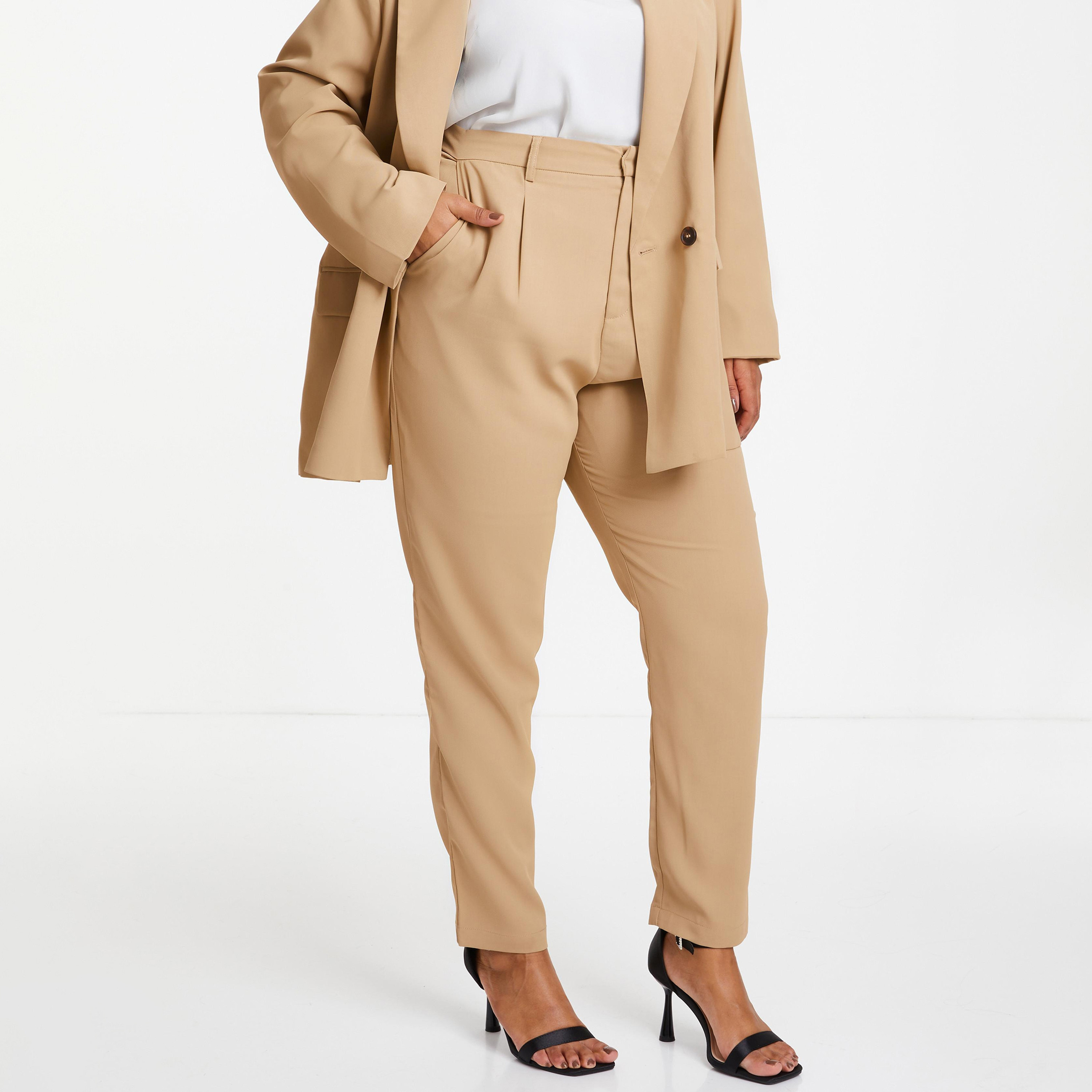 تراوزر سادة مرتفع الارتفاع ومُصمم بطيات أمامية من كويز-women-clothing-bottoms-trousers-image-4