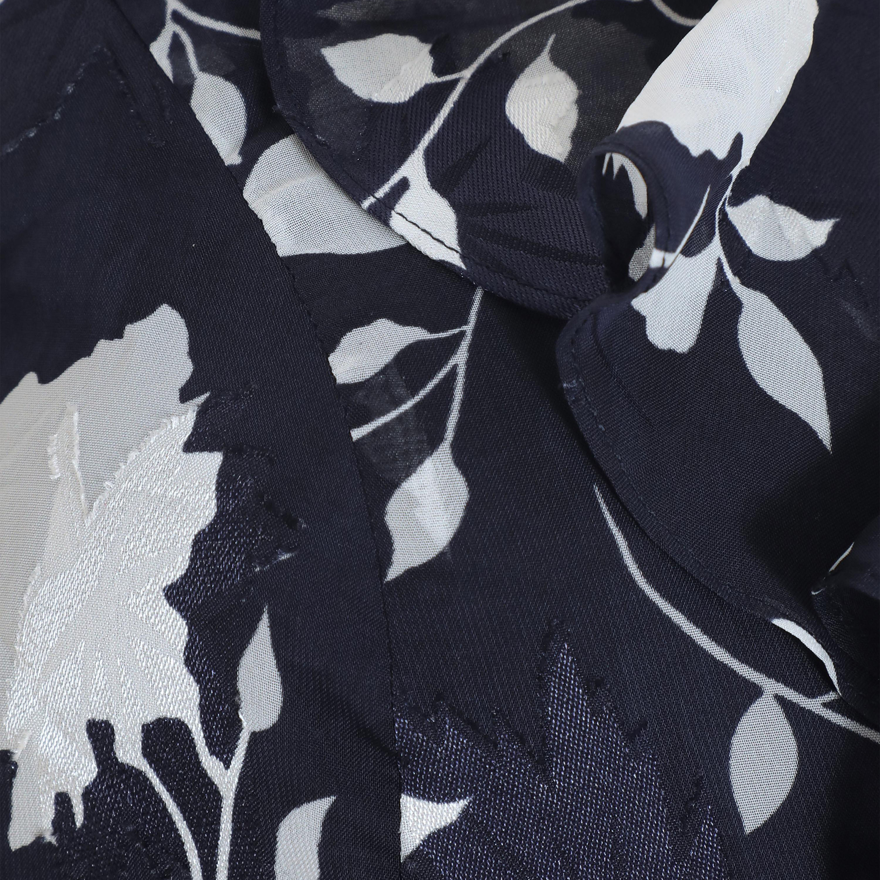 Quiz Curve Navy Floral V-Neck Peplum Top-women-clothing-shirtsandblouses-blouses-image-4