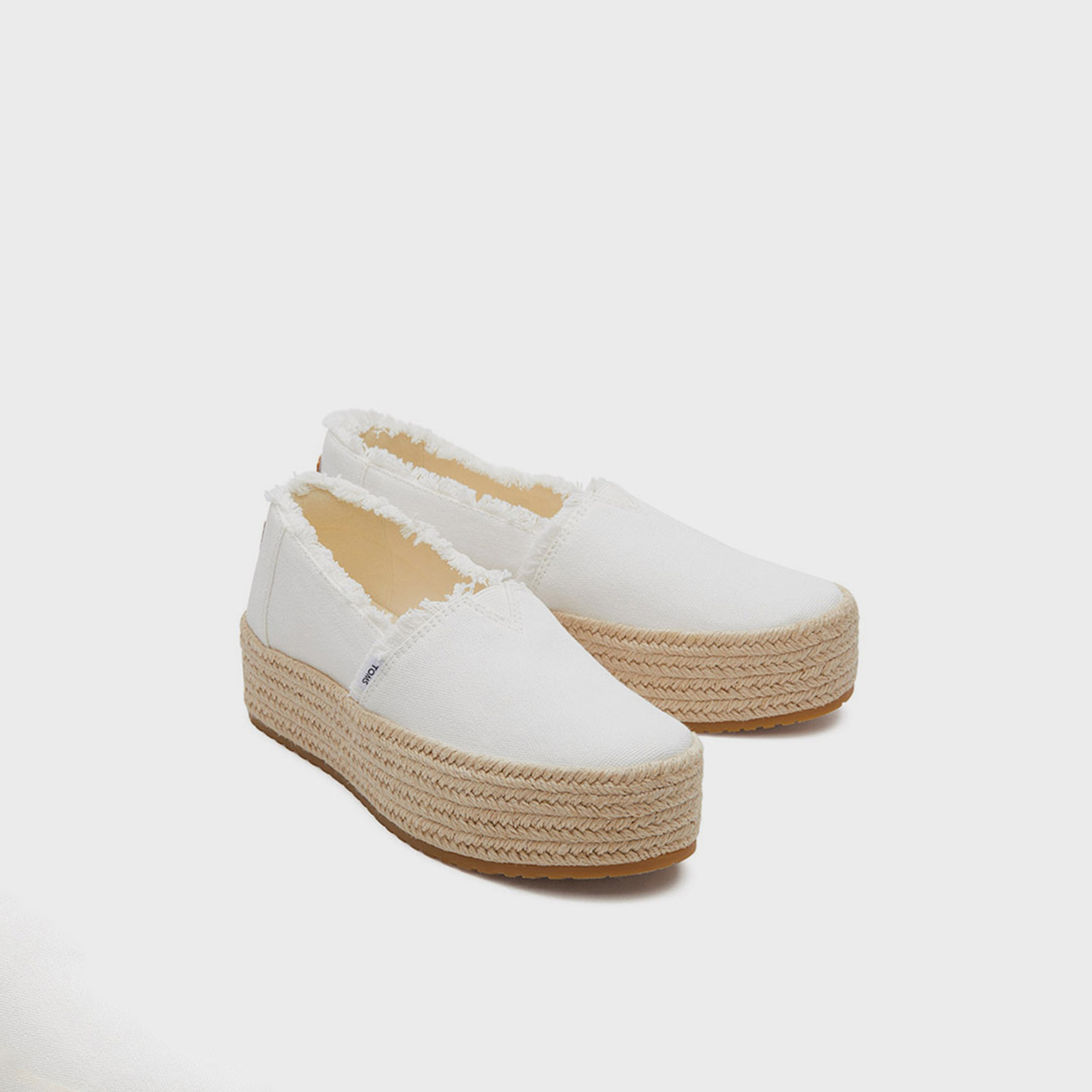تومز - حذاء اسبارديل نعل سميك نسائي سهل الارتداء | 10021920-women-shoes-flats-espadrilles-image-1