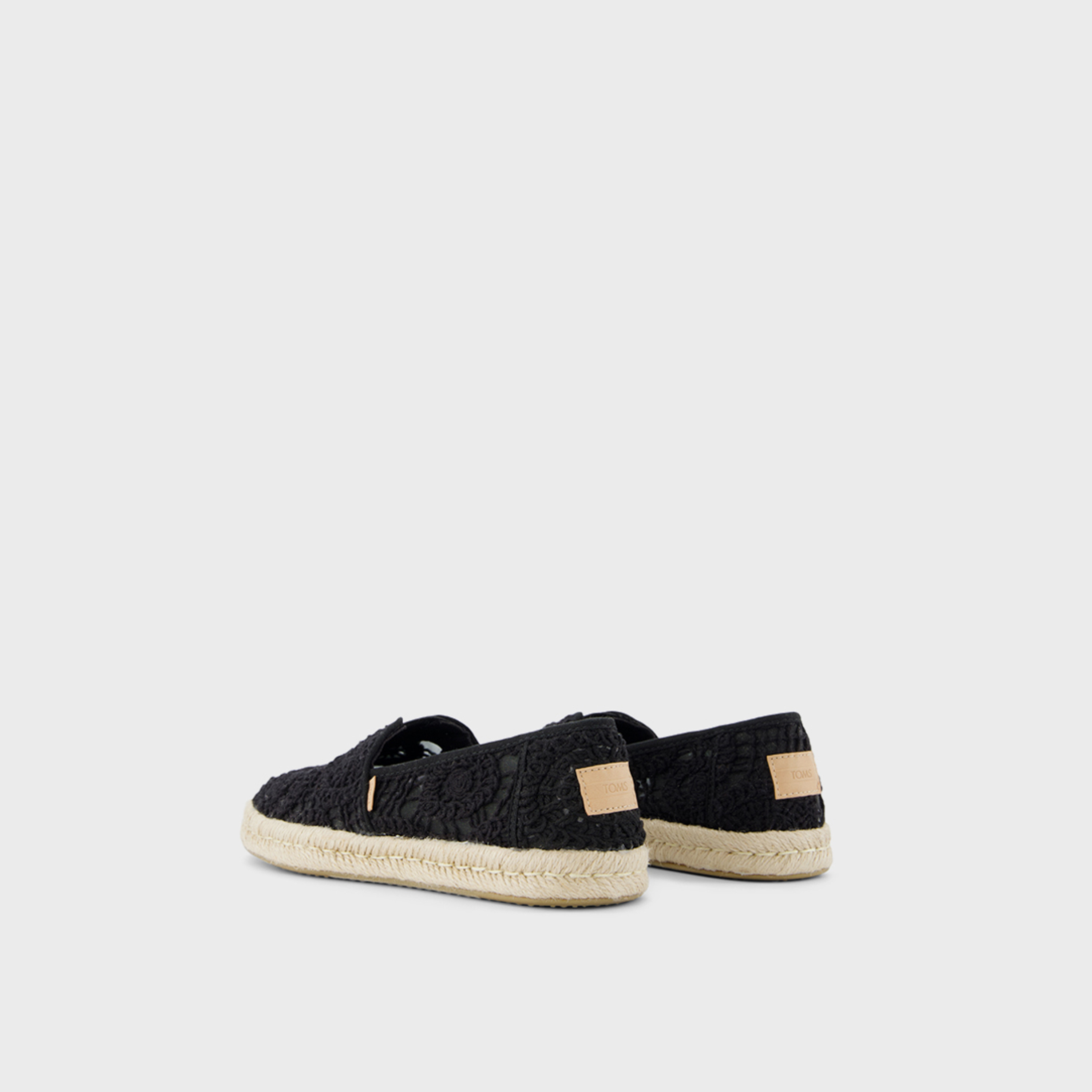 تومز-  حذاء اسبادريل نسائي سهل الارتداء | 10021938-women-shoes-flats-espadrilles-image-2