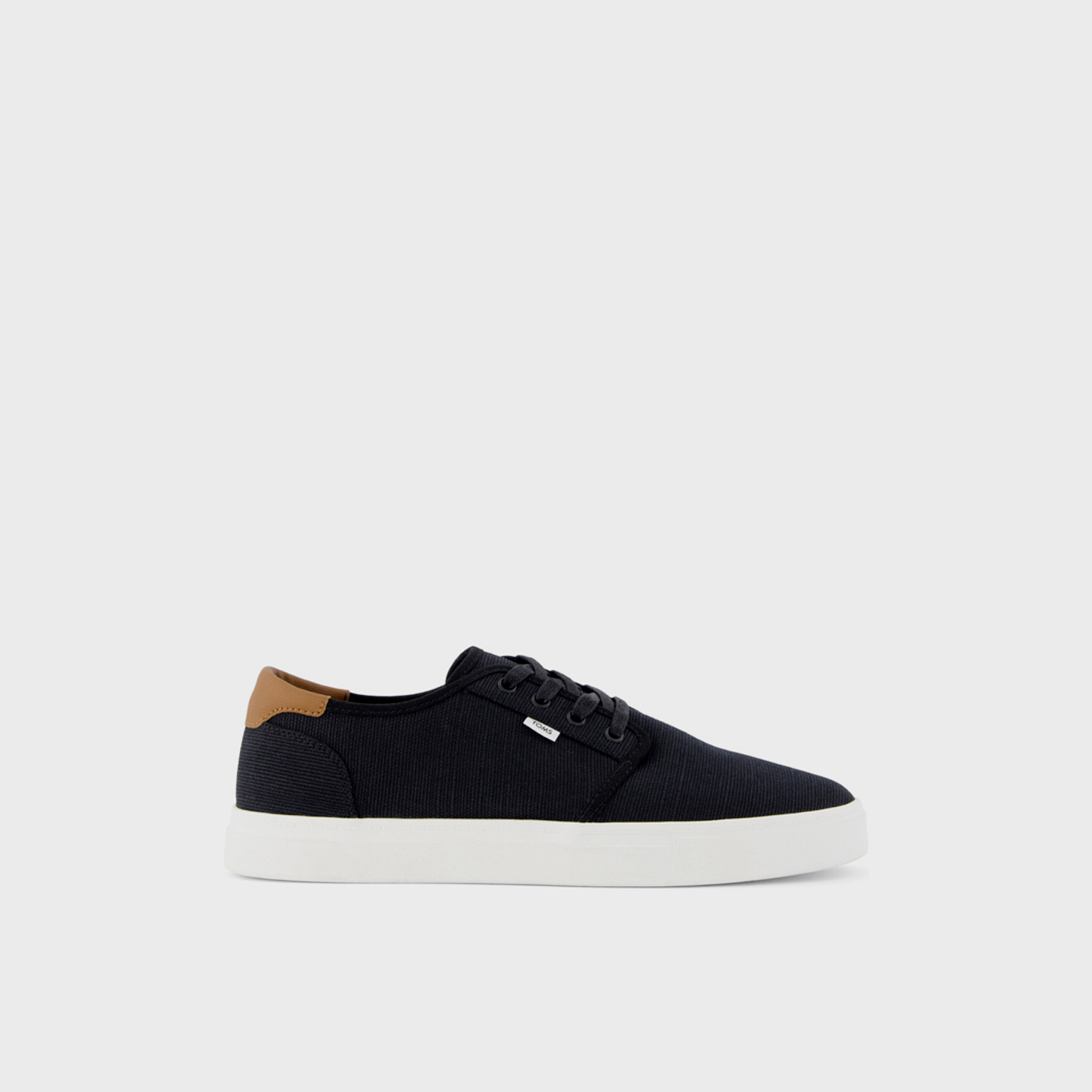 تومز - حذاء رياضي كارلو 2.0 رجالي  برباط يصل إلى الكاحل | 10022048-men-shoes-sneakers-image-3