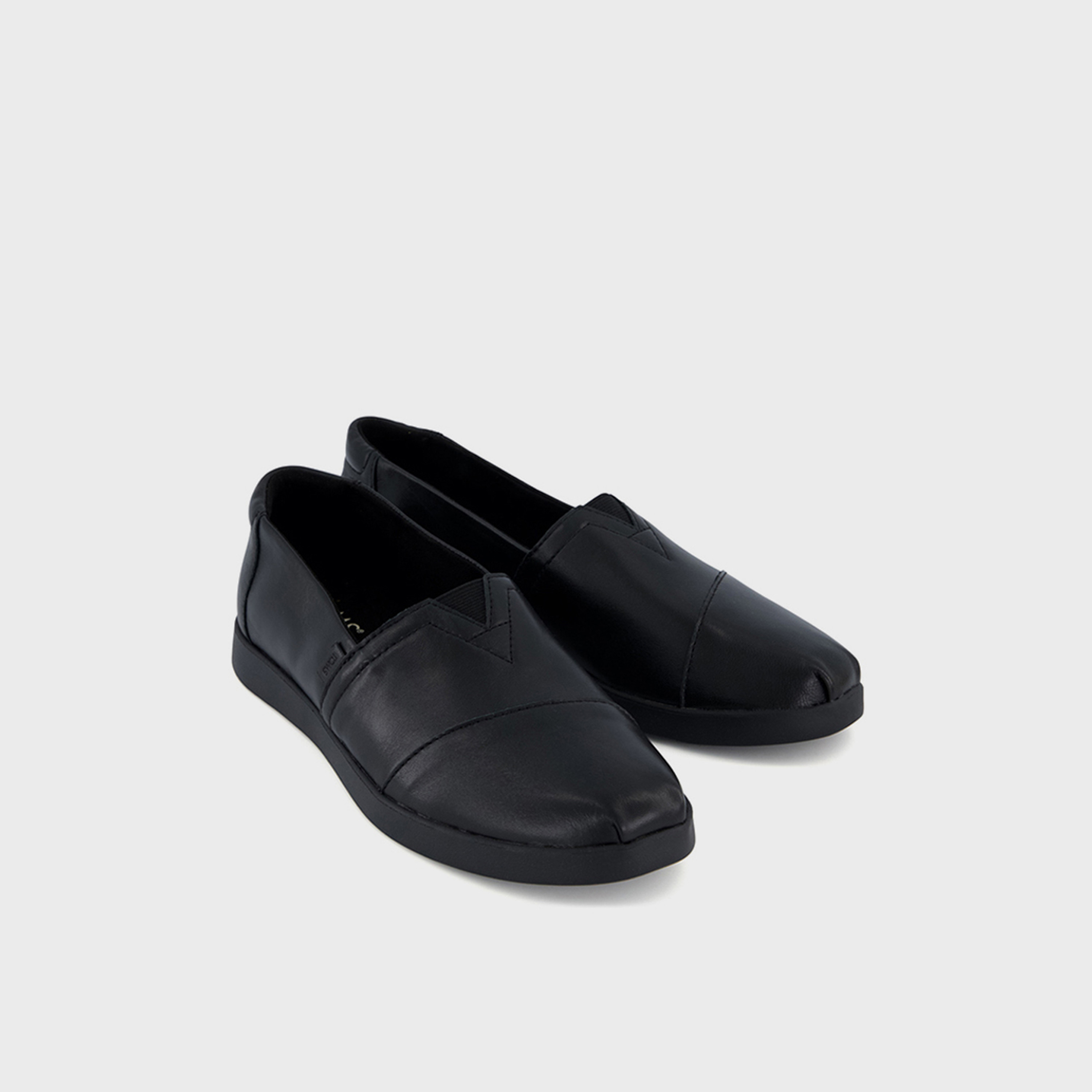 تومز - حذاء إسبادريل ألبيرغاتا بلس مسطح سهل الارتداء  للنساء | 10022622-women-shoes-flats-espadrilles-image-1