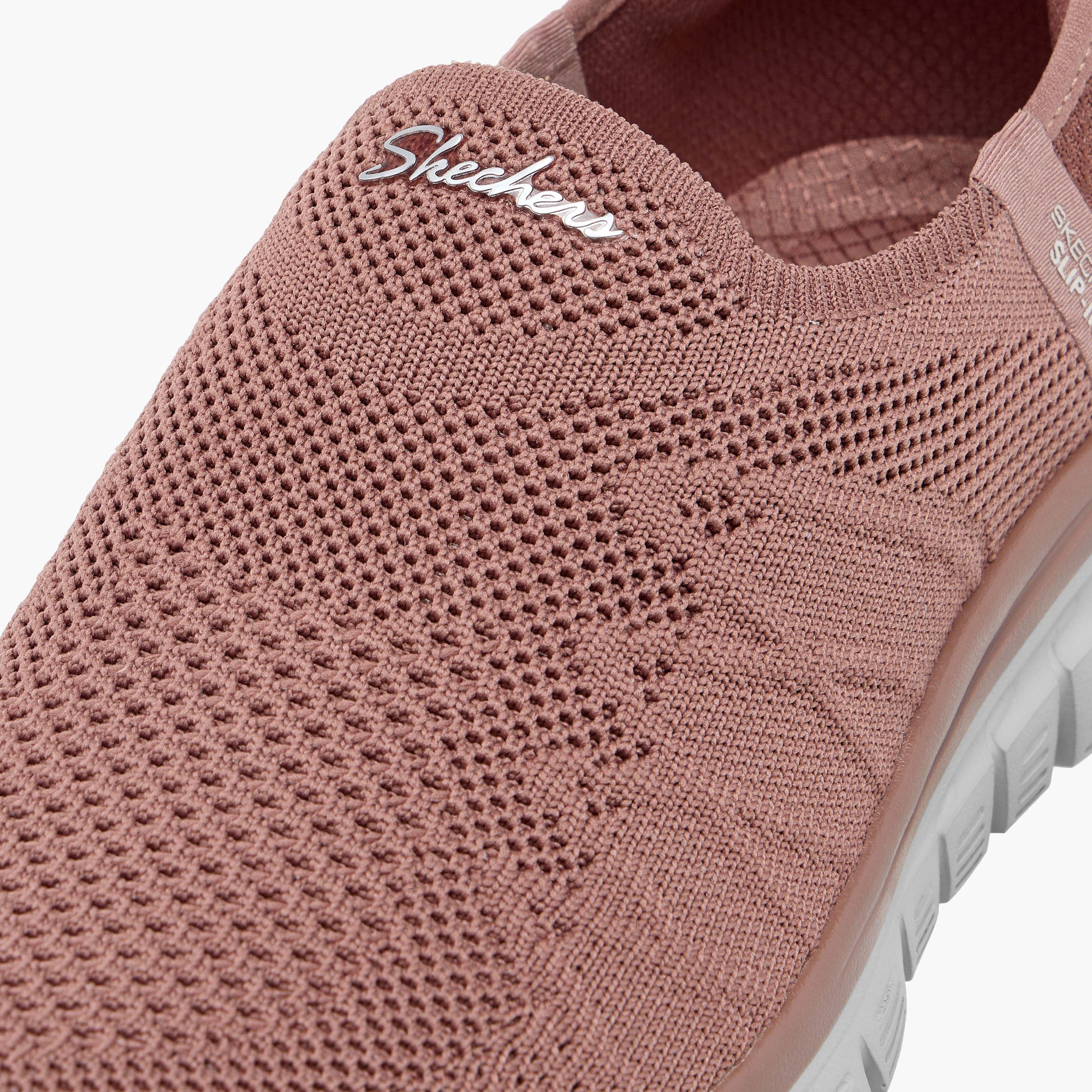 حذاء سنيكرز سهل الارتداء غريسفول للنساء من سكيتشيرز - 100737-women-shoes-sneakers-image-4