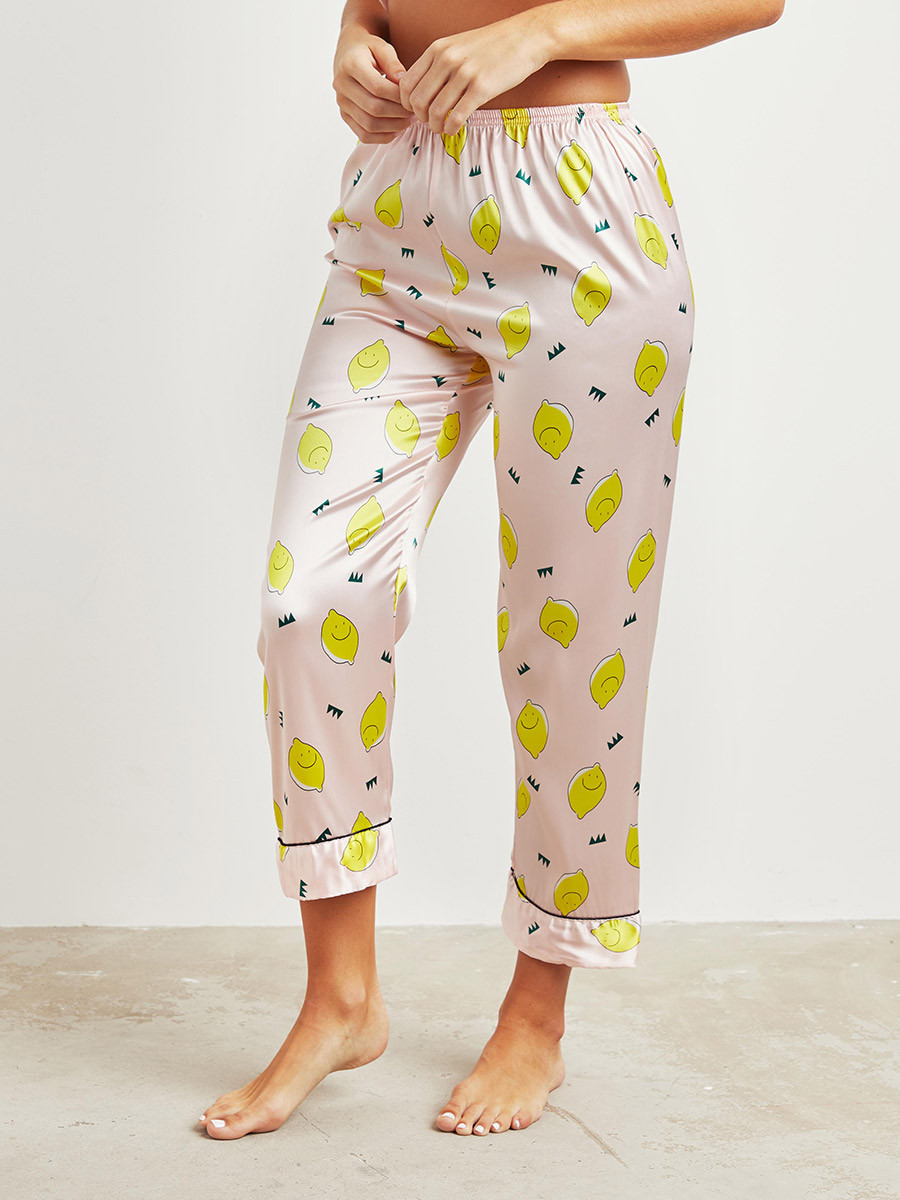طقم بيجاما قميص وشورت مطبوع من ستايلي-women-clothing-nightwear-pyjamas-bottoms-image-5