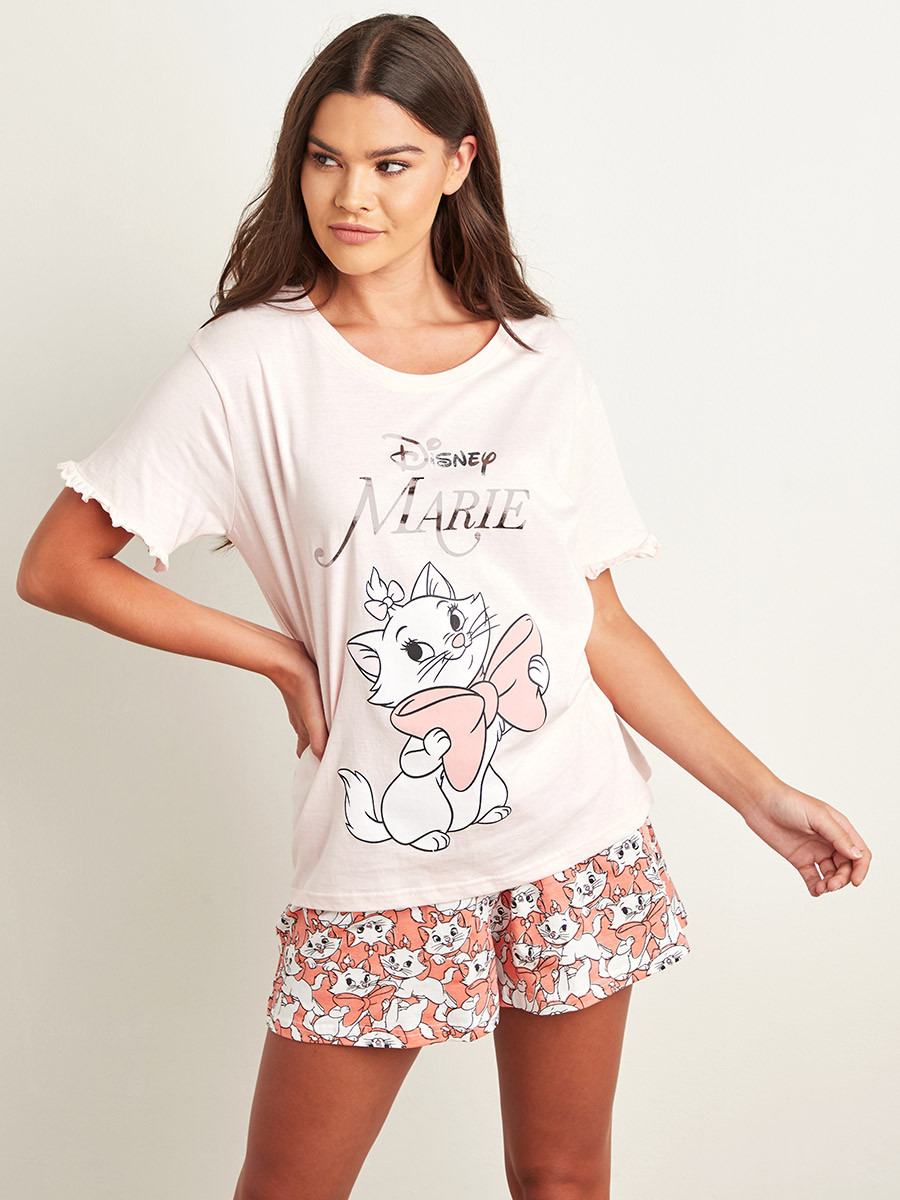 Styli Disney Marie Printed T-shirt and Shorts Set -women-clothing-nightwear-pyjamas-bottoms-image-1
