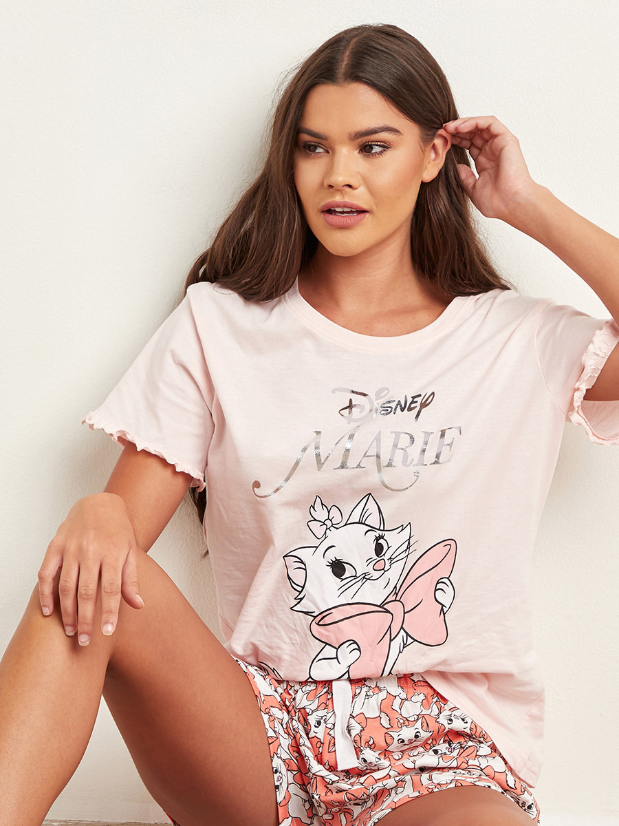 Styli Disney Marie Printed T-shirt and Shorts Set -women-clothing-nightwear-pyjamas-bottoms-image-2