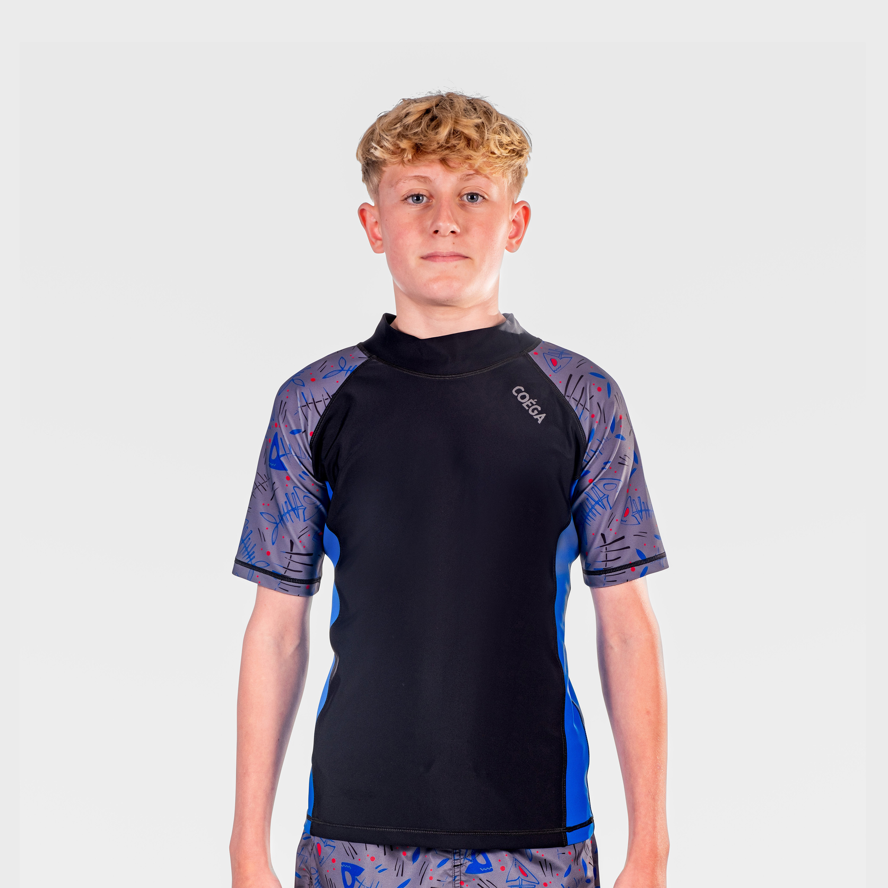 كويغا-  سترة سباحة واقية من الشمس أكمام قصيرة للأولاد-sports-boys-clothing-swimwear-image-2