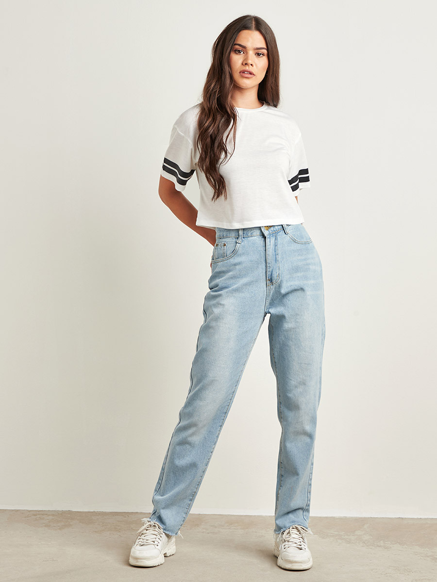 Styli Contrast Stripe Boxy Crop T-Shirt-women-clothing-tshirts-image-2