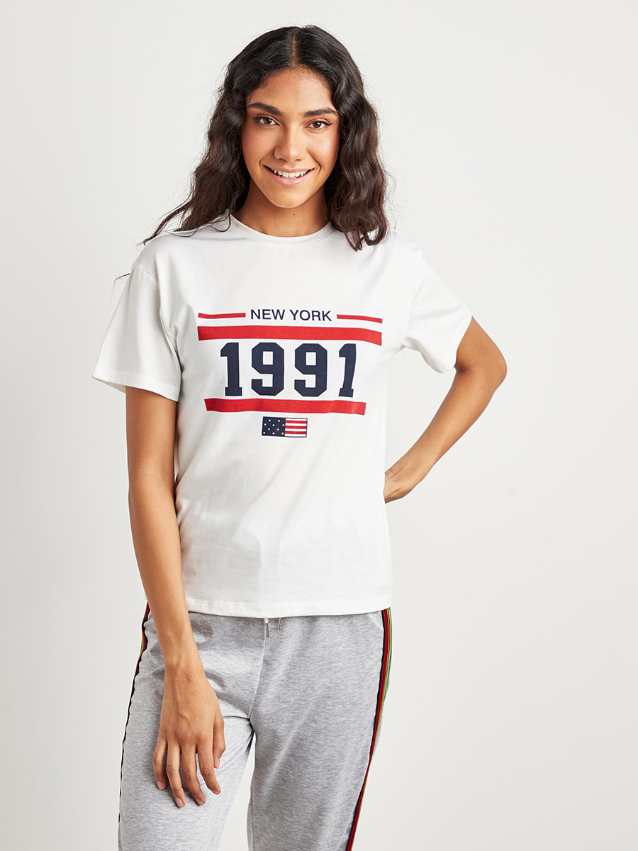 تيشيرت مطبوع بأكمام قصيرة من ستايلي-women-clothing-tshirts-image-1