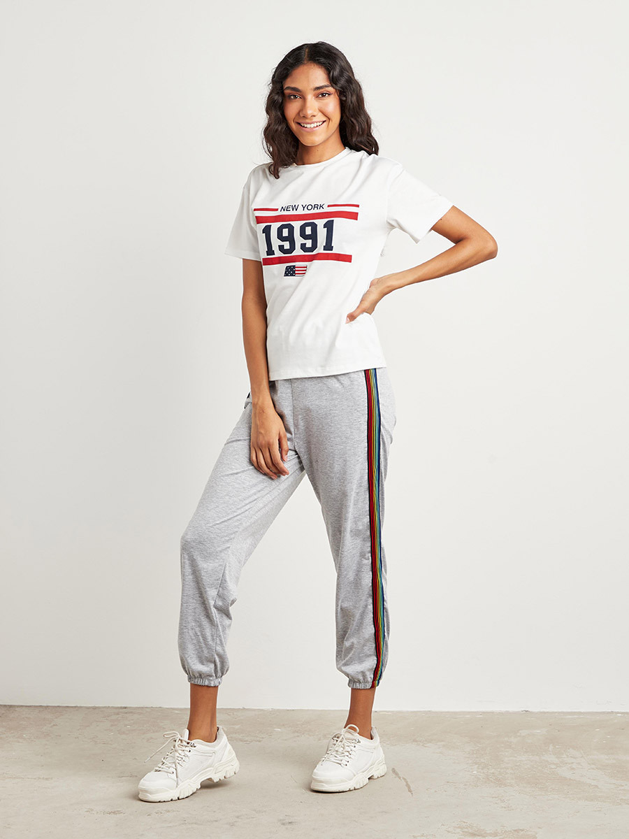 تيشيرت مطبوع بأكمام قصيرة من ستايلي-women-clothing-tshirts-image-2