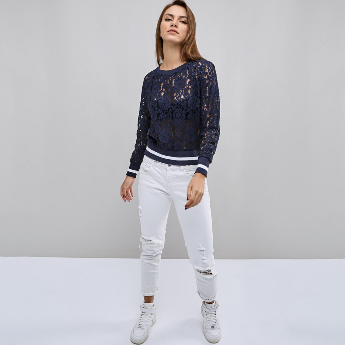 بلوزة دانتيل بياقة ضيّقة وأكمام طويلة من رينا-women-clothing-shirtsandblouses-blouses-image-4