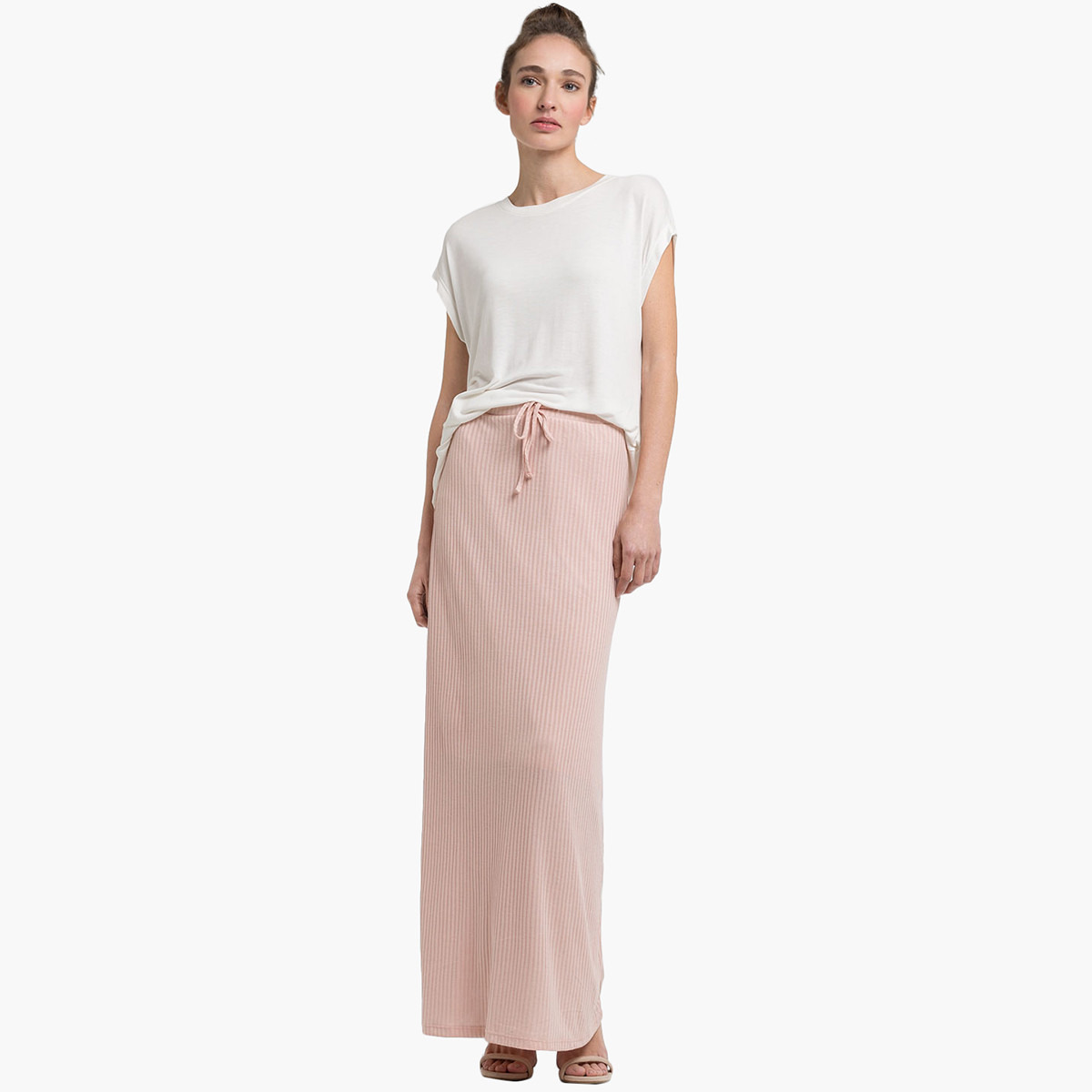 تنورة واسعة بارزة الملمس بحزام خصر من رينا-women-clothing-bottoms-skirts-image-7