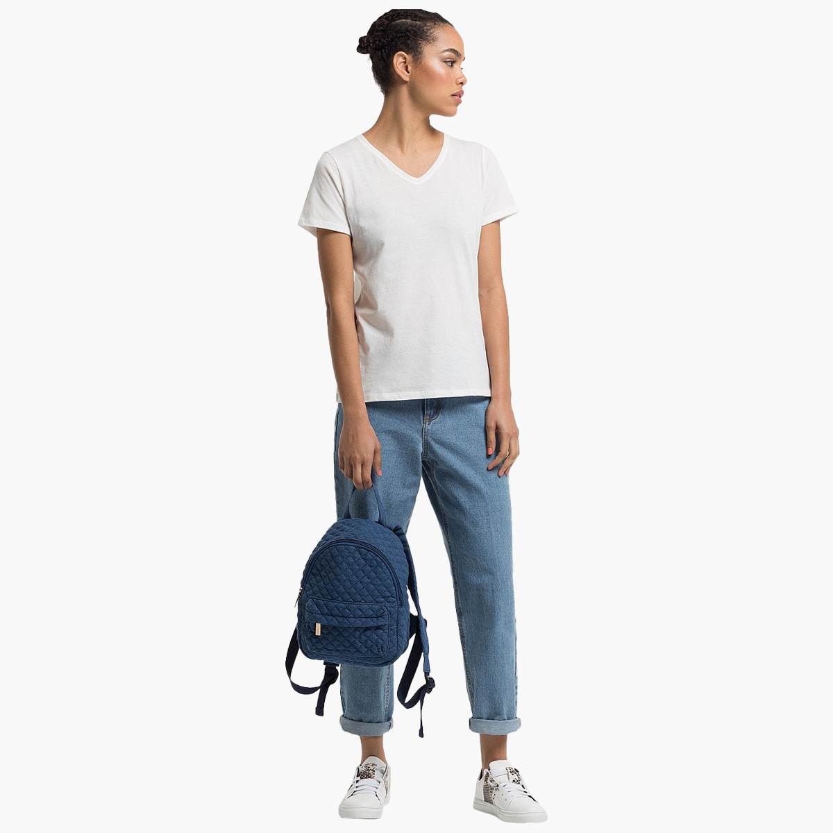 تيشيرت سادة بياقة V وأكمام قصيرة من رينا-women-clothing-tshirts-image-7
