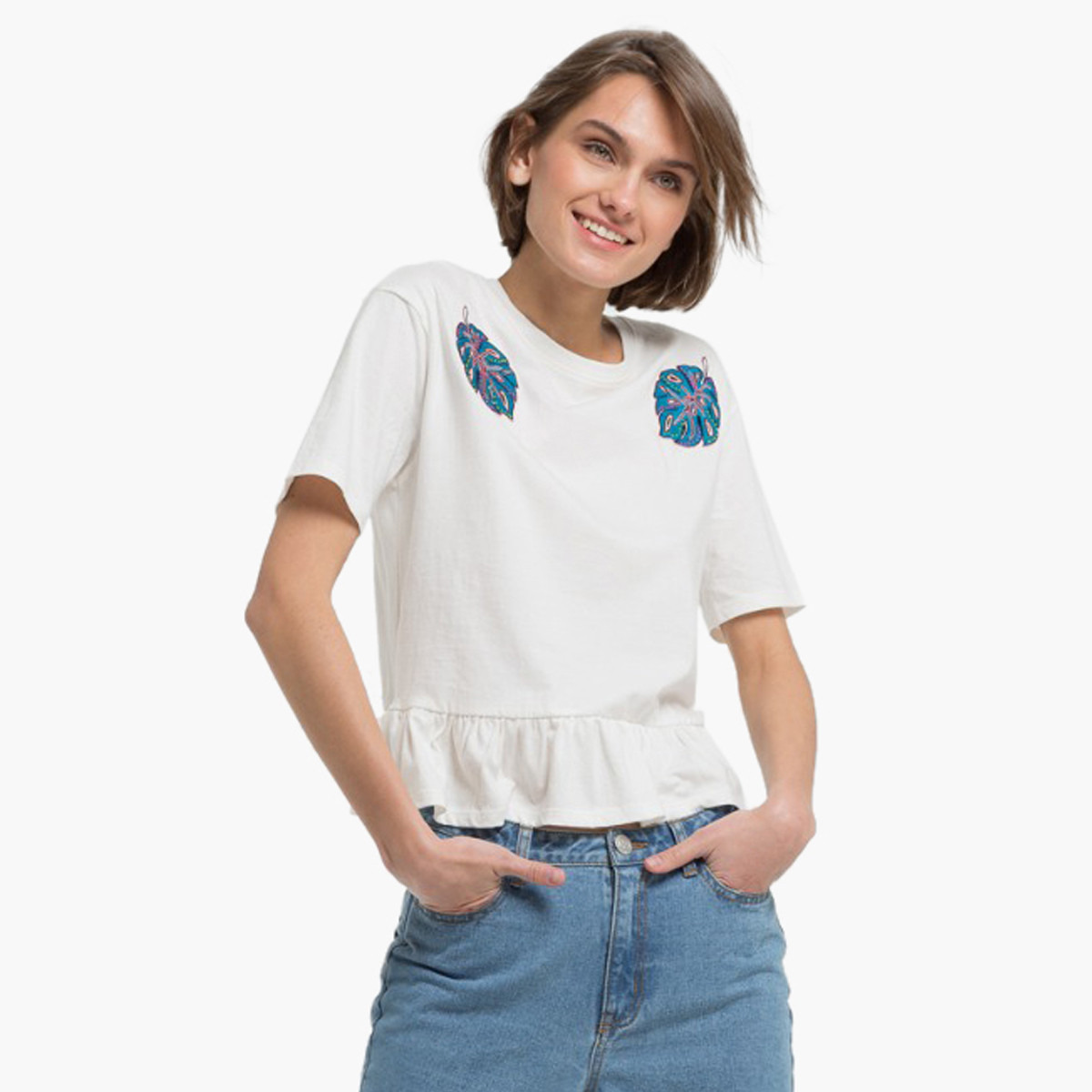 بلوزة بياقة مستديرة وأكمام قصيرة و زخارف أوراق من رينا-women-clothing-tshirts-image-1