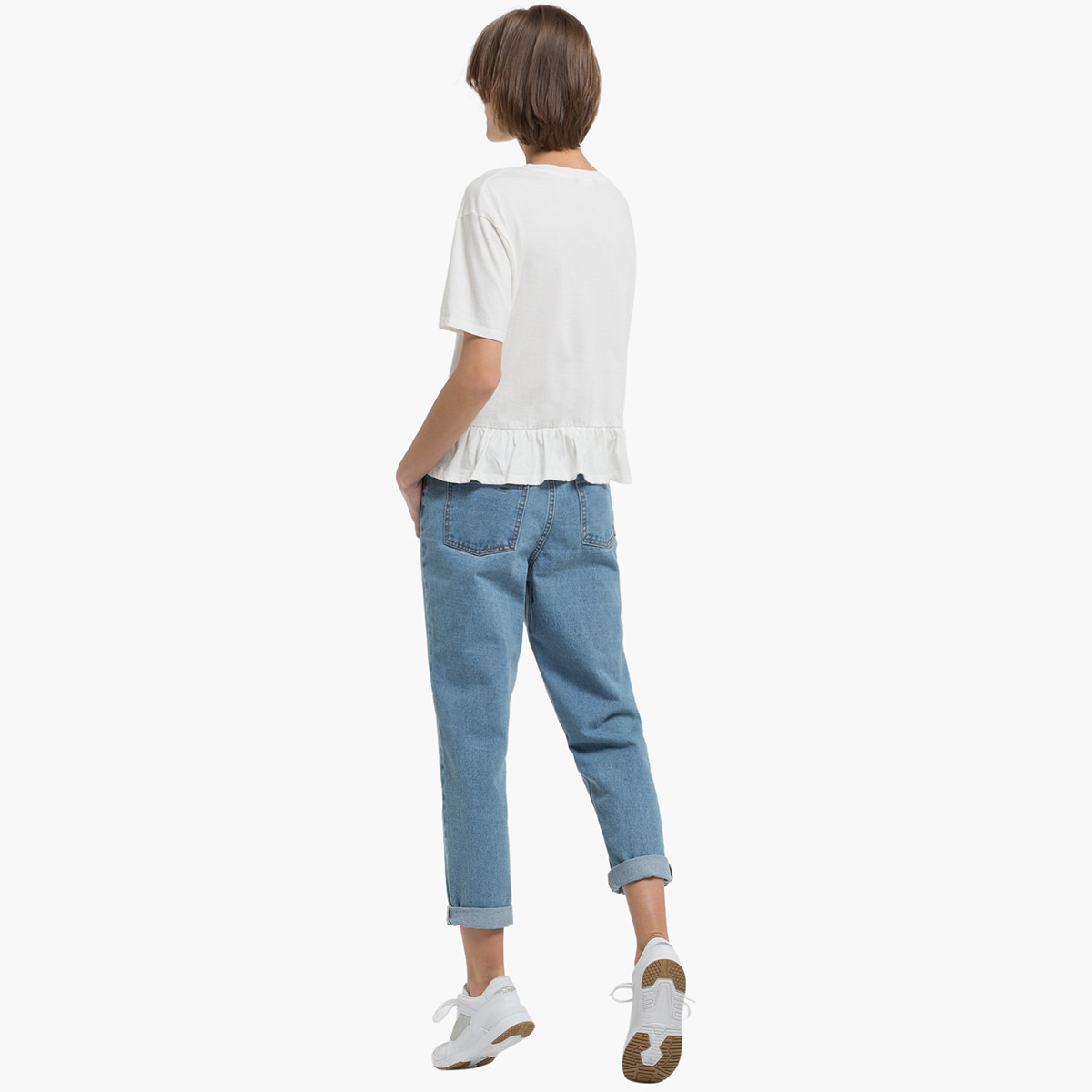 بلوزة بياقة مستديرة وأكمام قصيرة و زخارف أوراق من رينا-women-clothing-tshirts-image-4