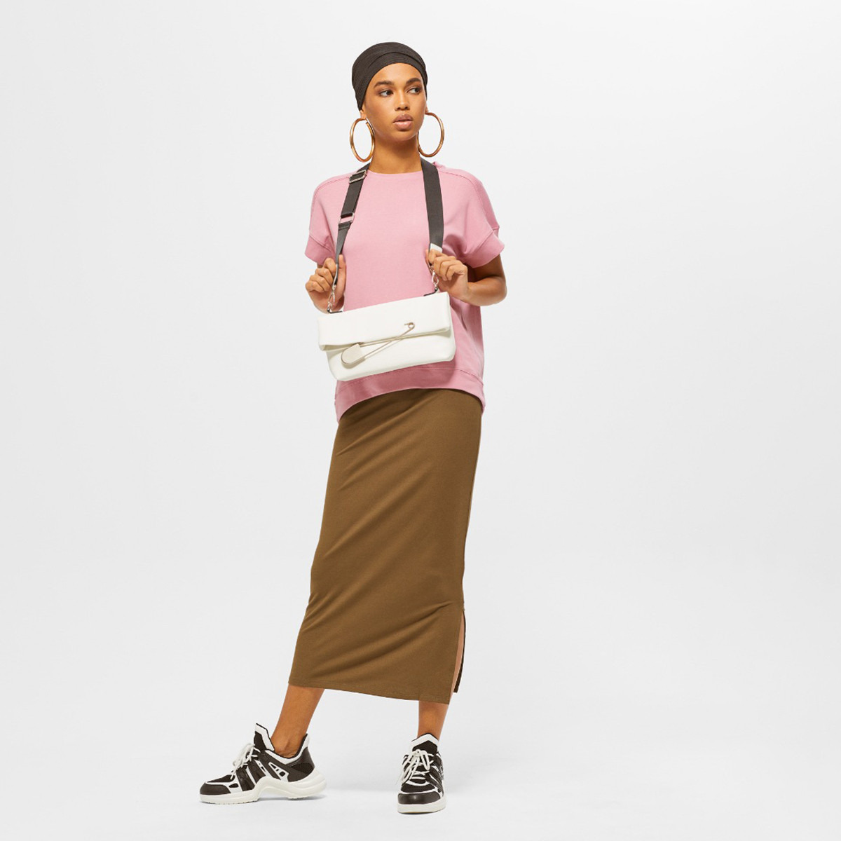 تنورة سادة ضيقة بقصة عادية وخصر متوسط الارتفاع من رينا-women-clothing-bottoms-skirts-image-3