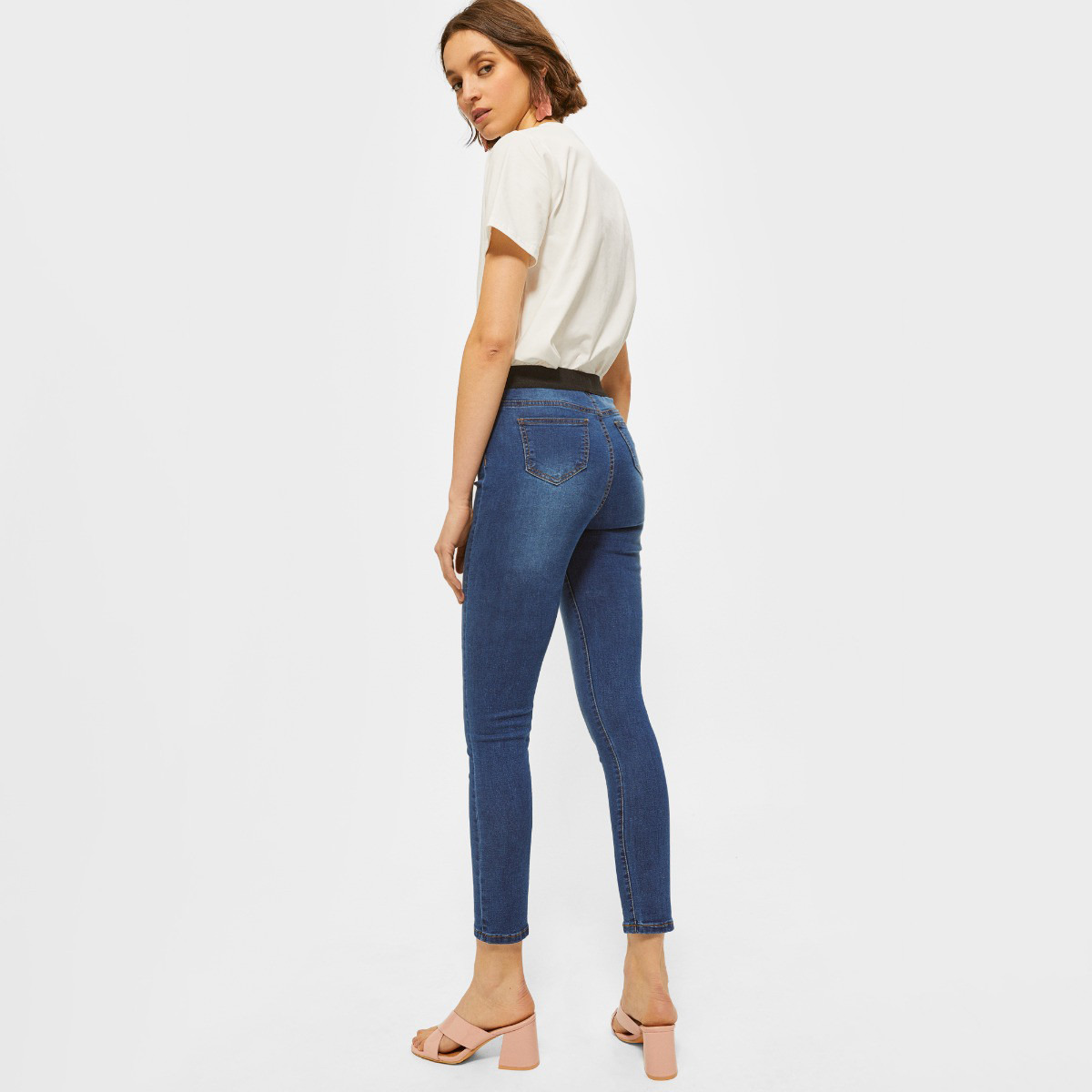 بنطلون ضيق بقصّة سكيني سادة بطول الكاحل وخصر متوسط الإرتفاع من رينا-women-clothing-bottoms-leggings-image-6