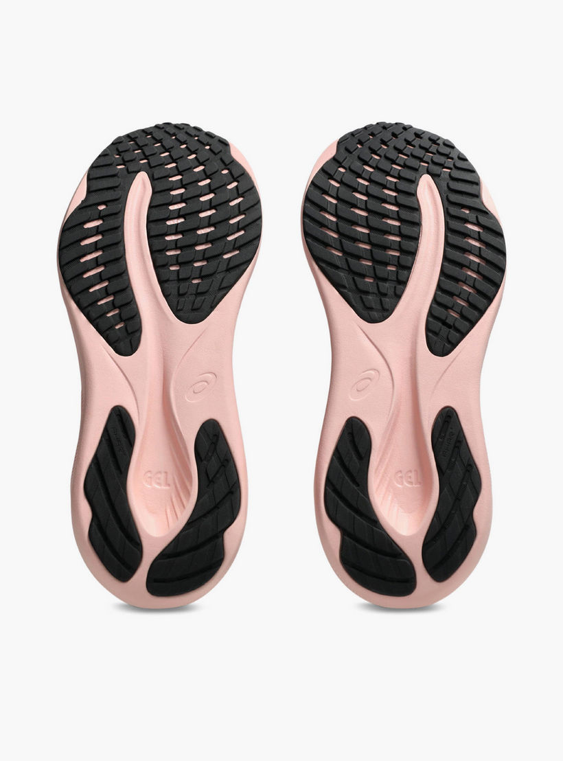 حذاء جري "جيل بولس 16" برباط إغلاق للنساء من إيسيكس - 1012B755-001-women-shoes-sports-image-6