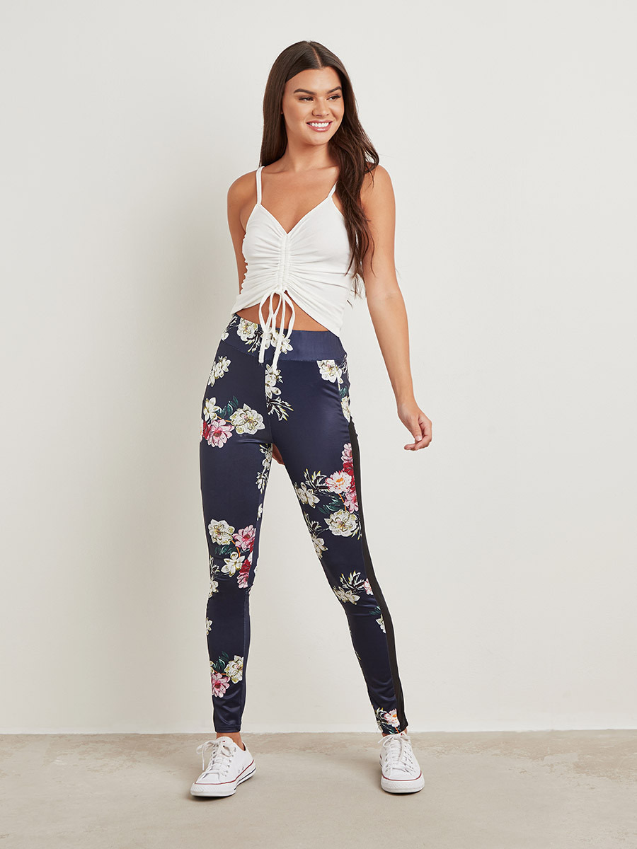 ليقنز مطبوع بتفاصيل شبكية جانبية من ستايلي-women-clothing-leggings-image-2