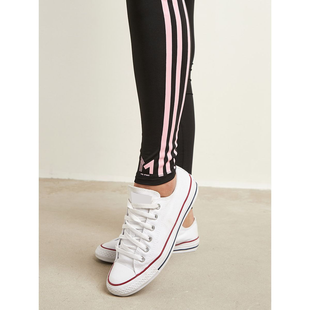 ليقنز بخطوط من الأسفل من ستايلي-women-clothing-leggings-image-3