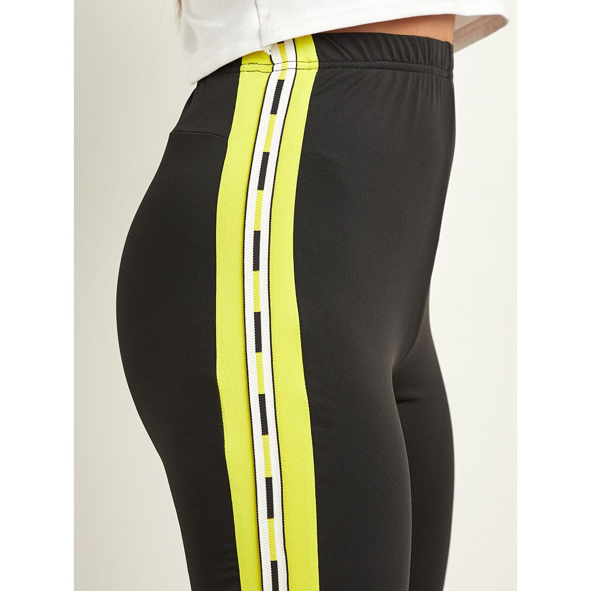Styli Contrast Neon Tape Panel Detail Leggings-women-clothing-leggings-image-4