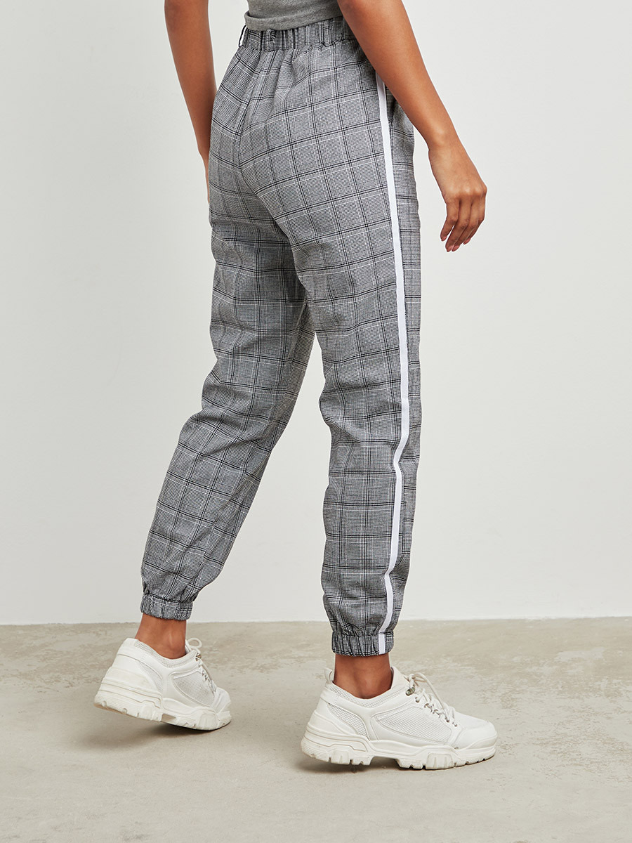 بنطلون عالي الخصر بنمط المربعات وخطوط جانبية من ستايلي-women-clothing-bottoms-joggers-image-3