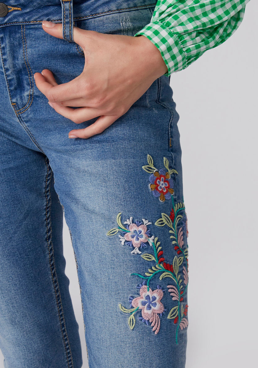 Embroidered Pocket Detail Jeans with Frayed Grazers-Jeans-image-4