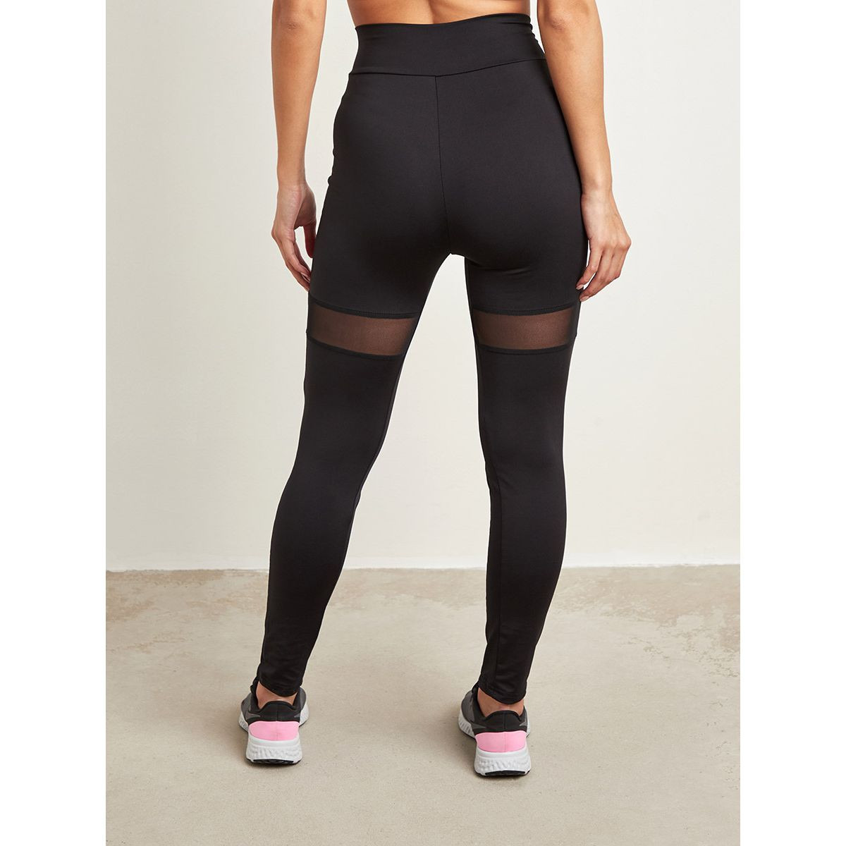 ليقنز رياضي بتفاصيل شبكية من ستايلي-women-clothing-bottoms-leggings-image-3