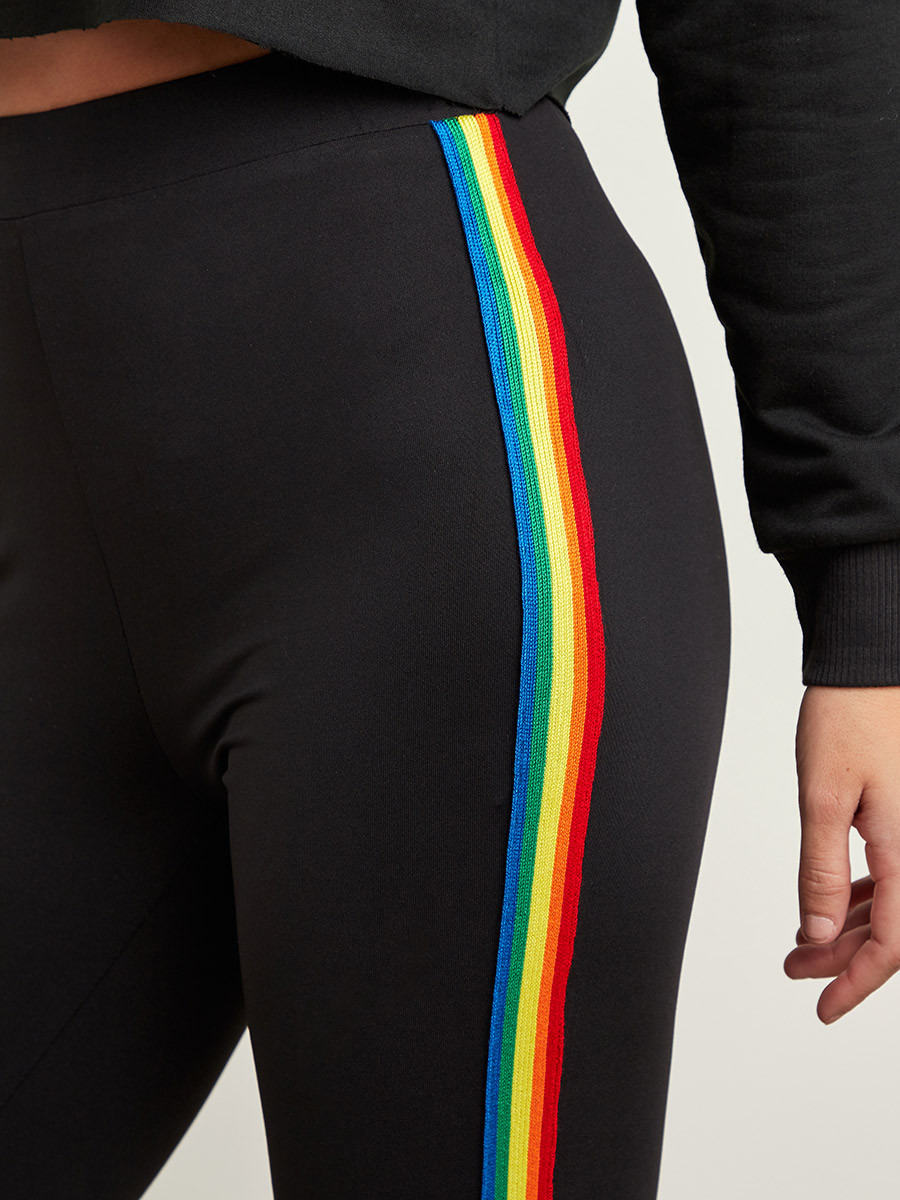 ليقنز بخطوط جانبية بألوان قوس قزح من ستايلي-women-clothing-leggings-image-4
