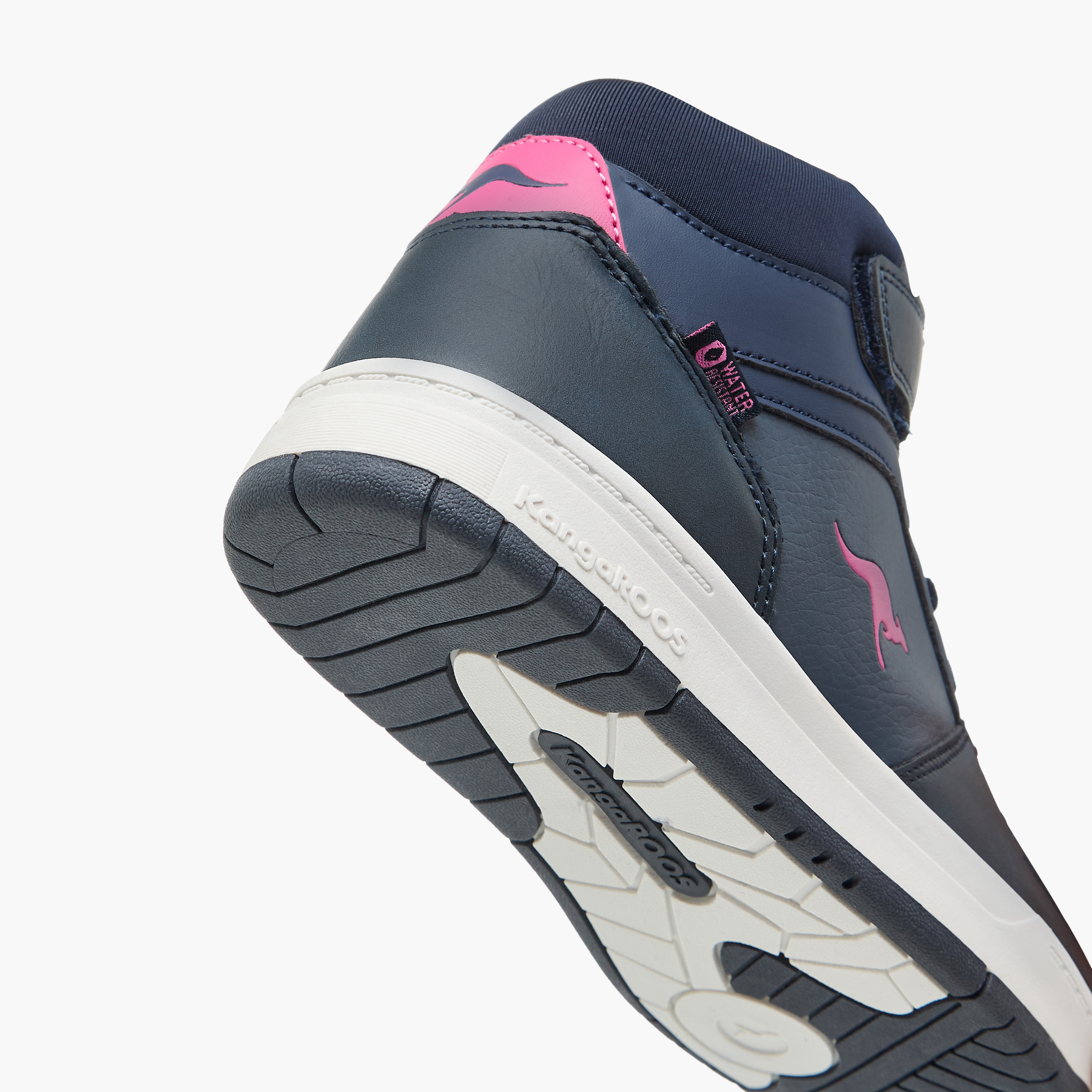 حذاء سنيكرز برقبة عالية وشريط إغلاق لاصق وألواح للنساء من كانجاروس-women-shoes-sneakers-image-5