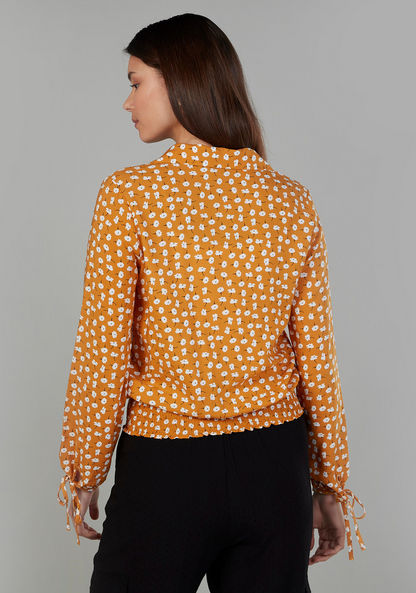 Floral Printed Top with V-neck and Long Sleeves